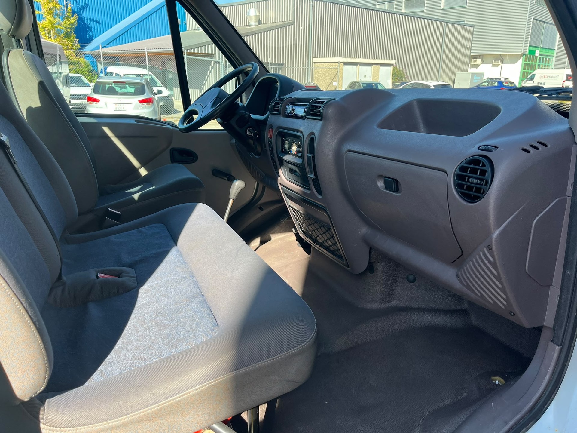 RENAULT MASTER-image-5