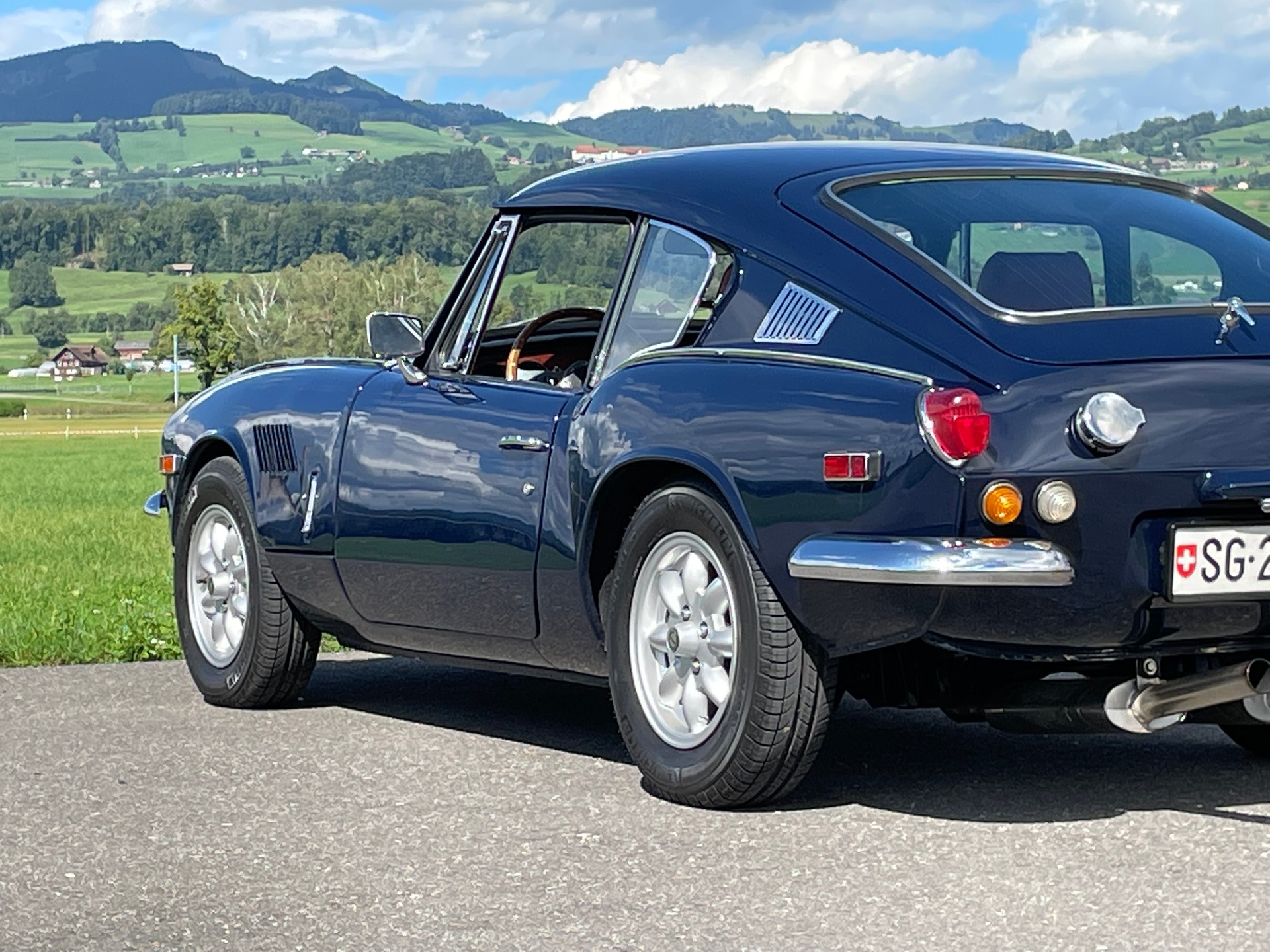 TRIUMPH GT6 MKII Coupé-image-6