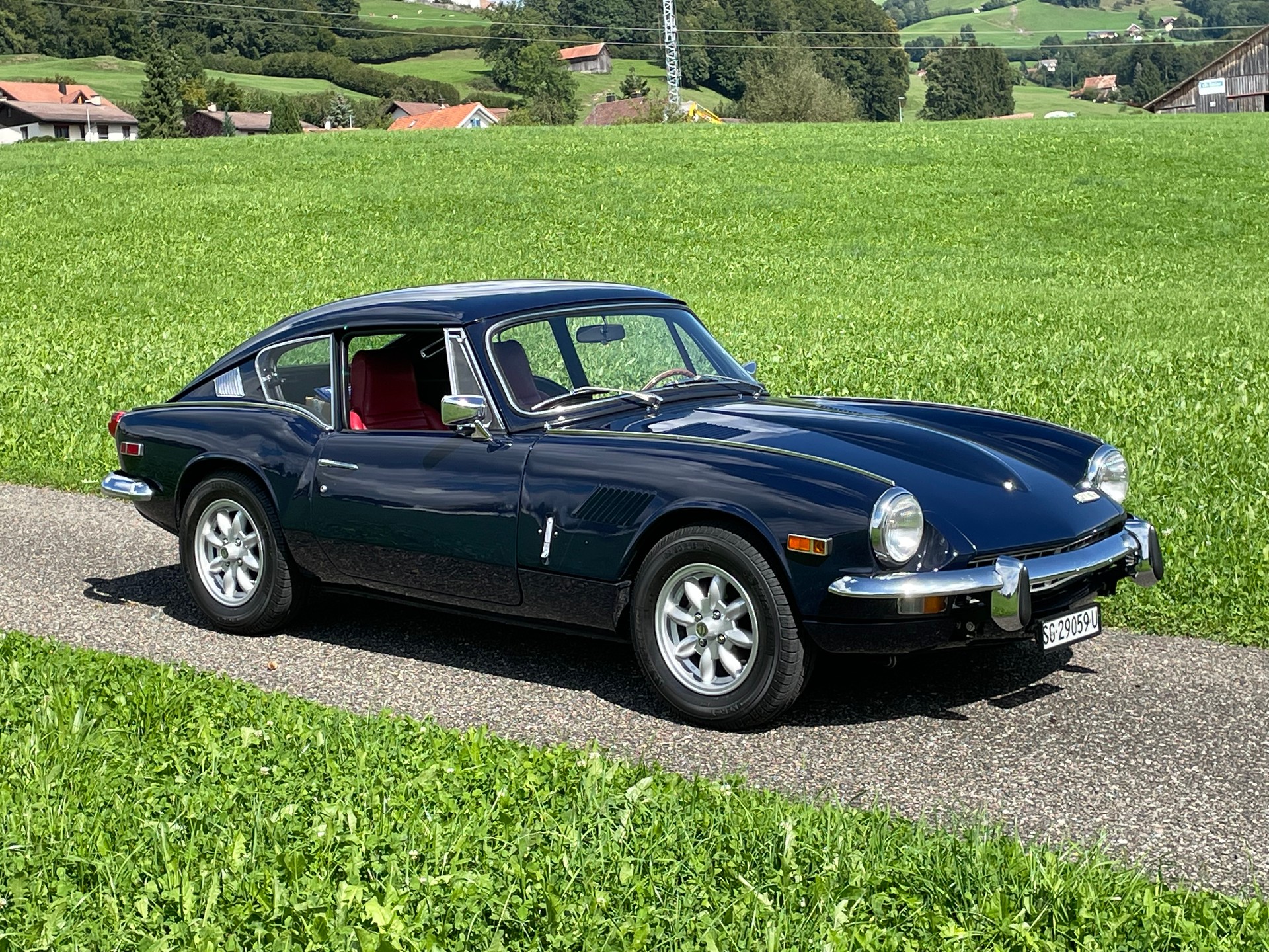 TRIUMPH GT6 MKII Coupé-image-2