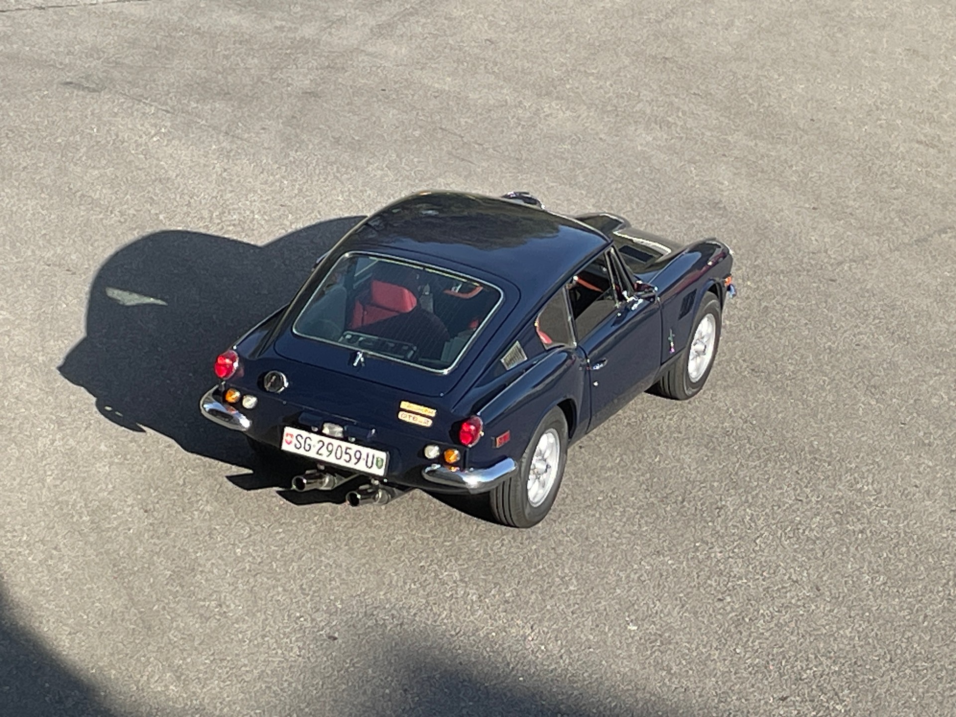 TRIUMPH GT6 MKII Coupé-image-14