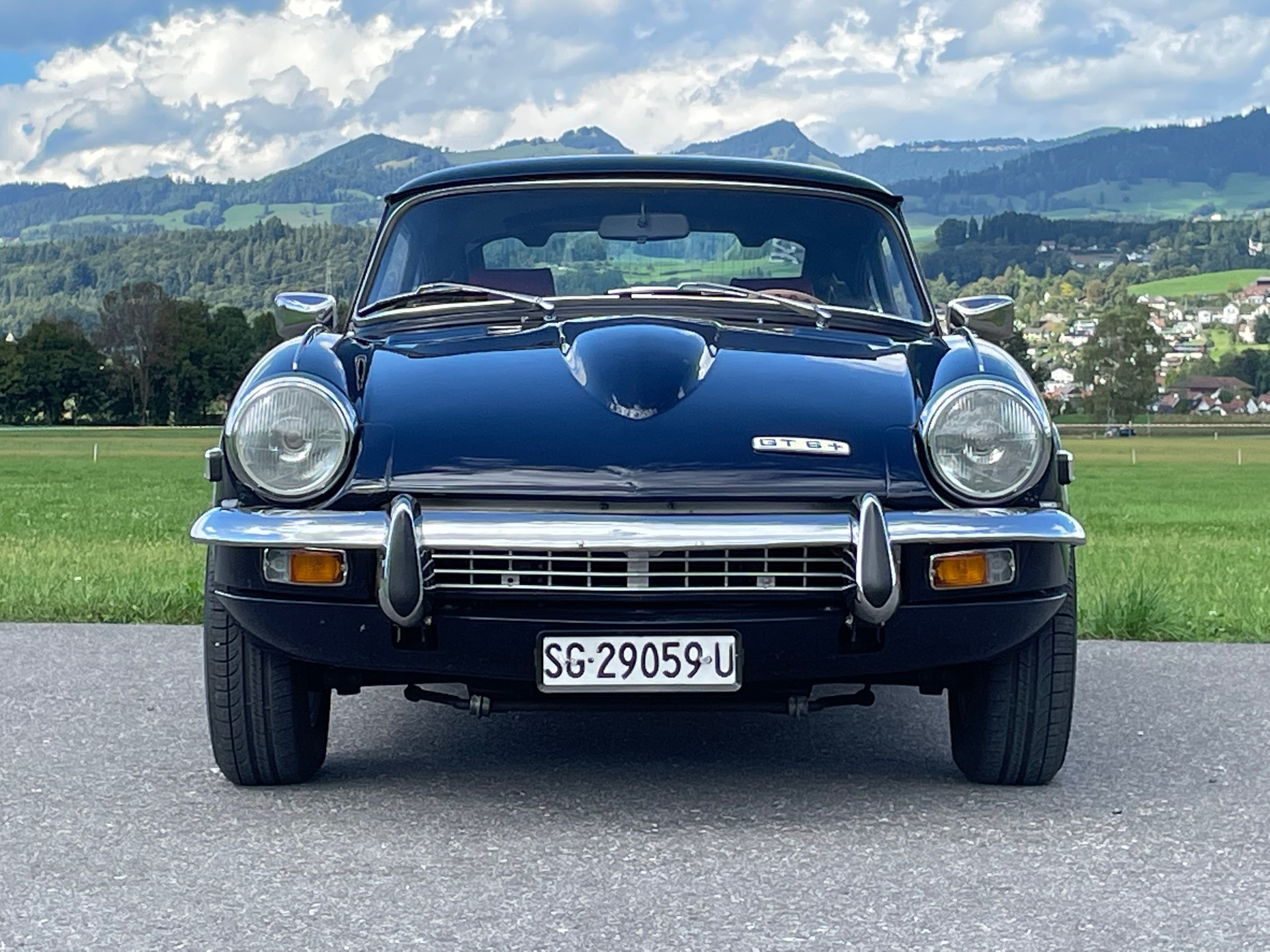 TRIUMPH GT6 MKII Coupé-image-3