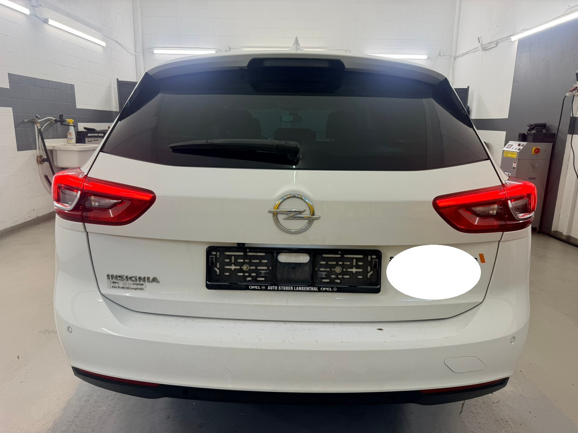 OPEL Insignia 1.5 T Sports Tourer Excellence Automatic-image-4