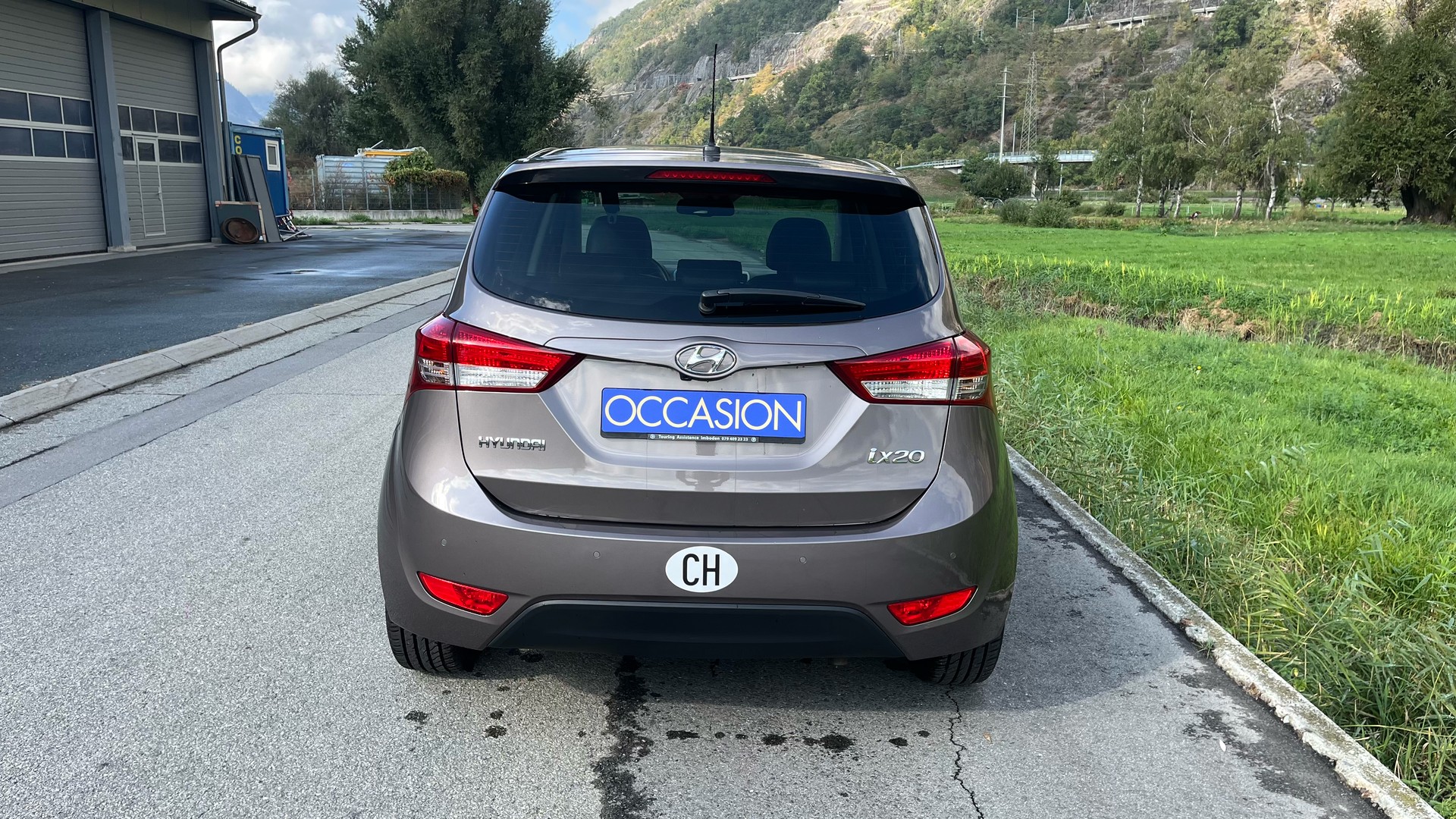 HYUNDAI iX20 1.6 Premium-image-3