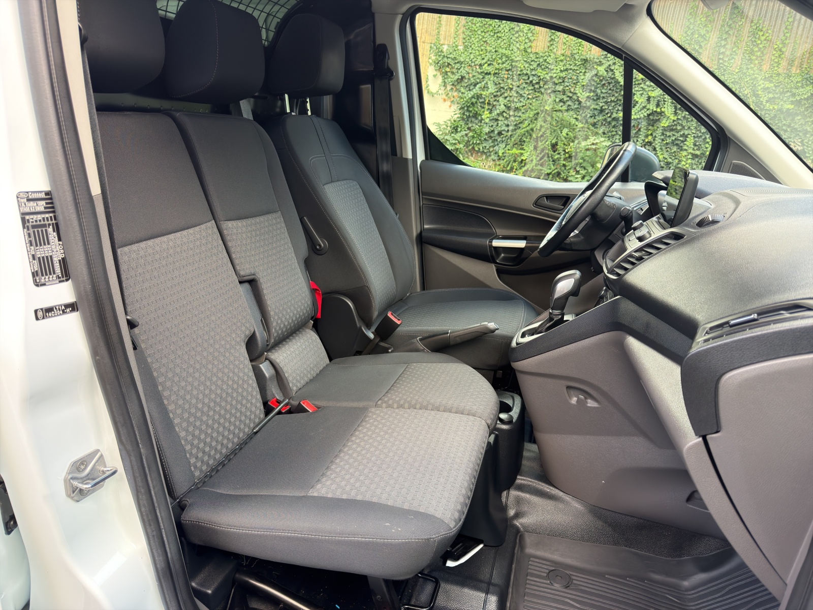 FORD Transit Connect Van T210 1.5 Eco Blue Trend A-image-10