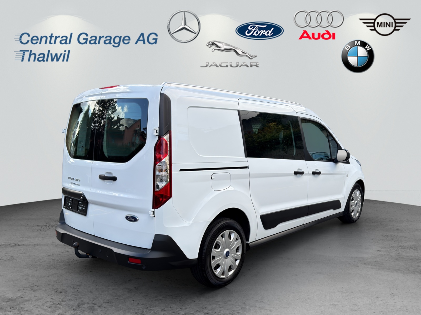 FORD Transit Connect Van T210 1.5 Eco Blue Trend A-image-5