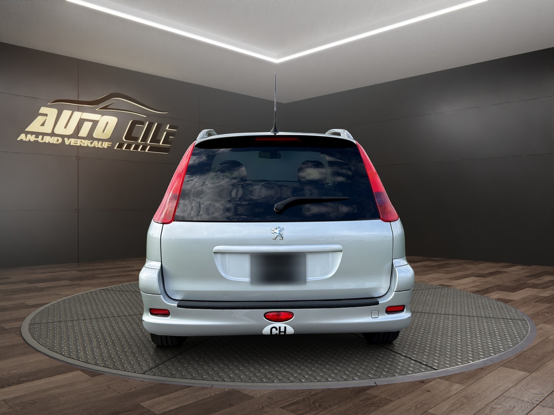 PEUGEOT 206 SW 1.6 16V Quiksilver-image-4