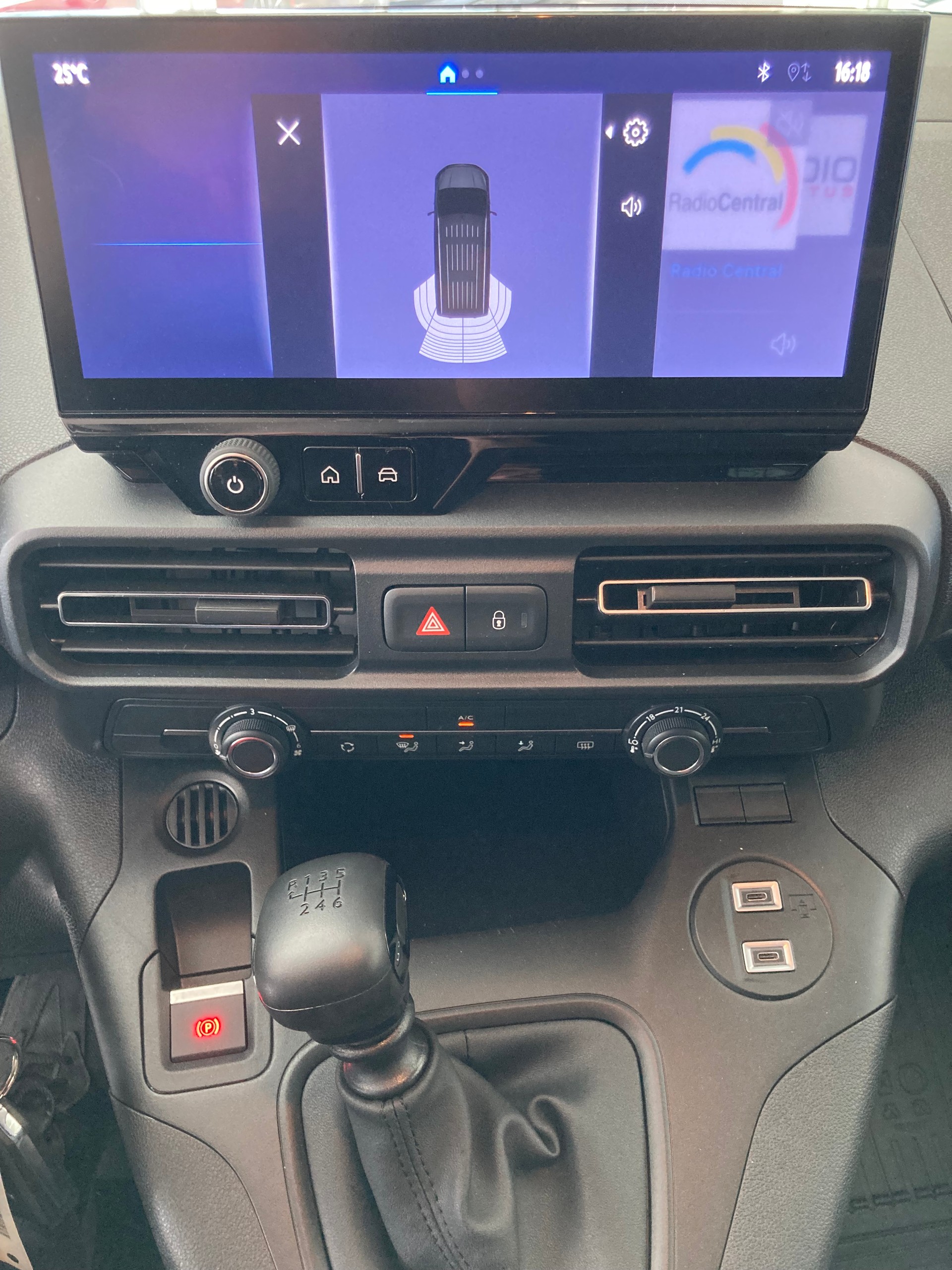 TOYOTA Proace City Van 1.5D Advanced Long-image-13