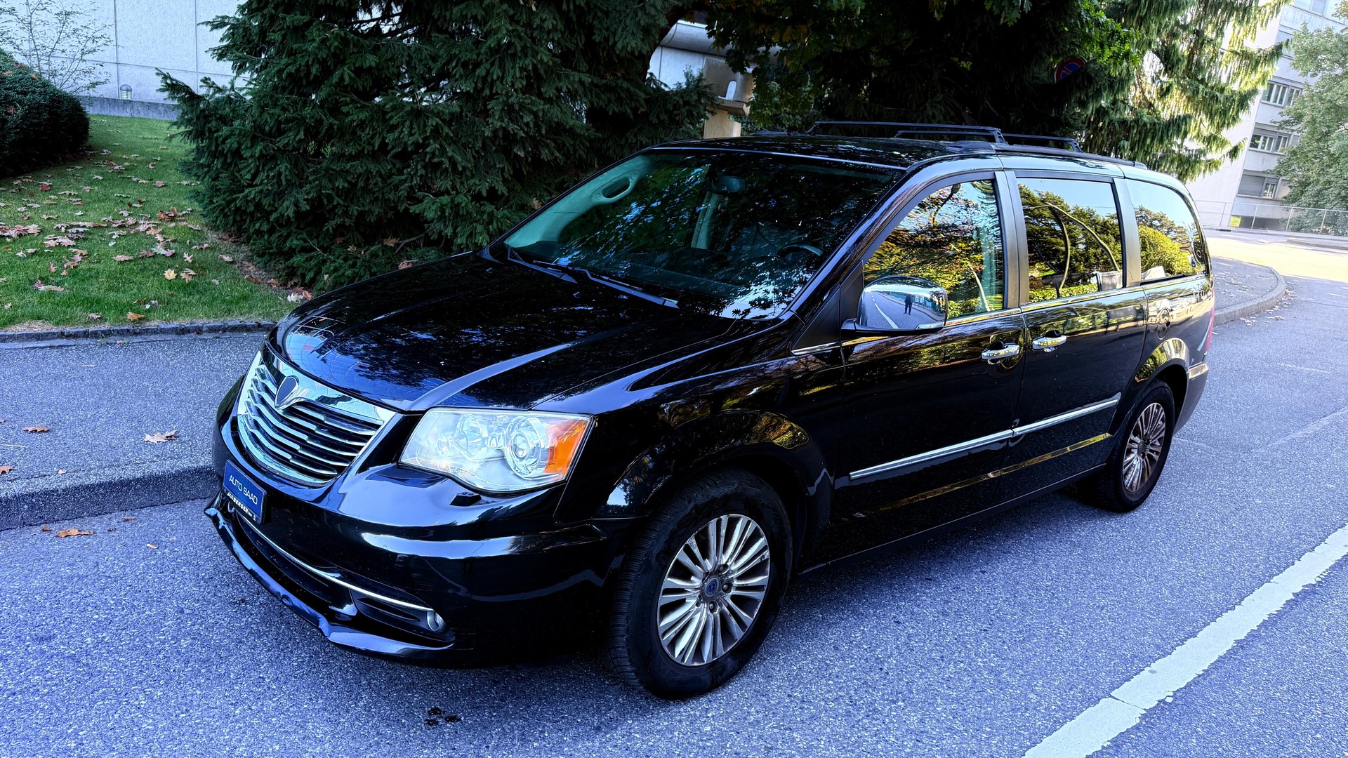 LANCIA Voyager 2.8D Platinum Automatic-image-2