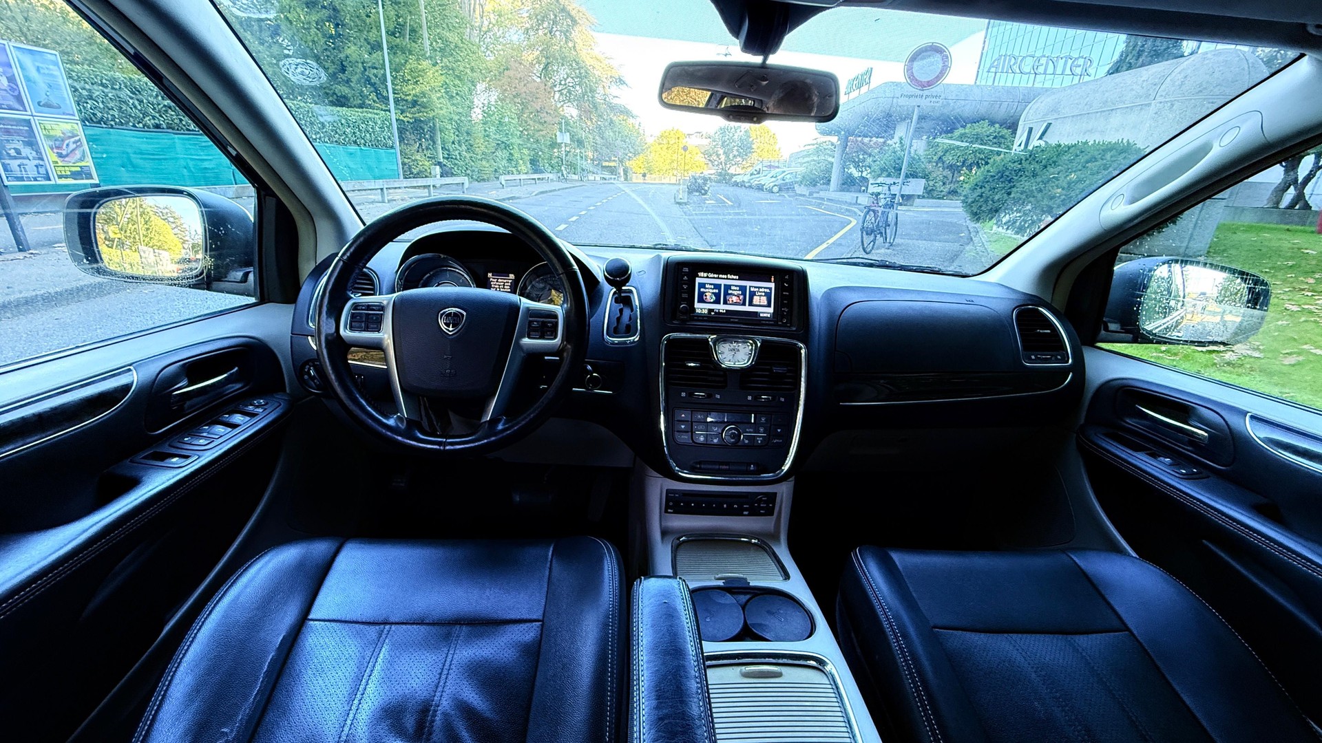 LANCIA Voyager 2.8D Platinum Automatic-image-7