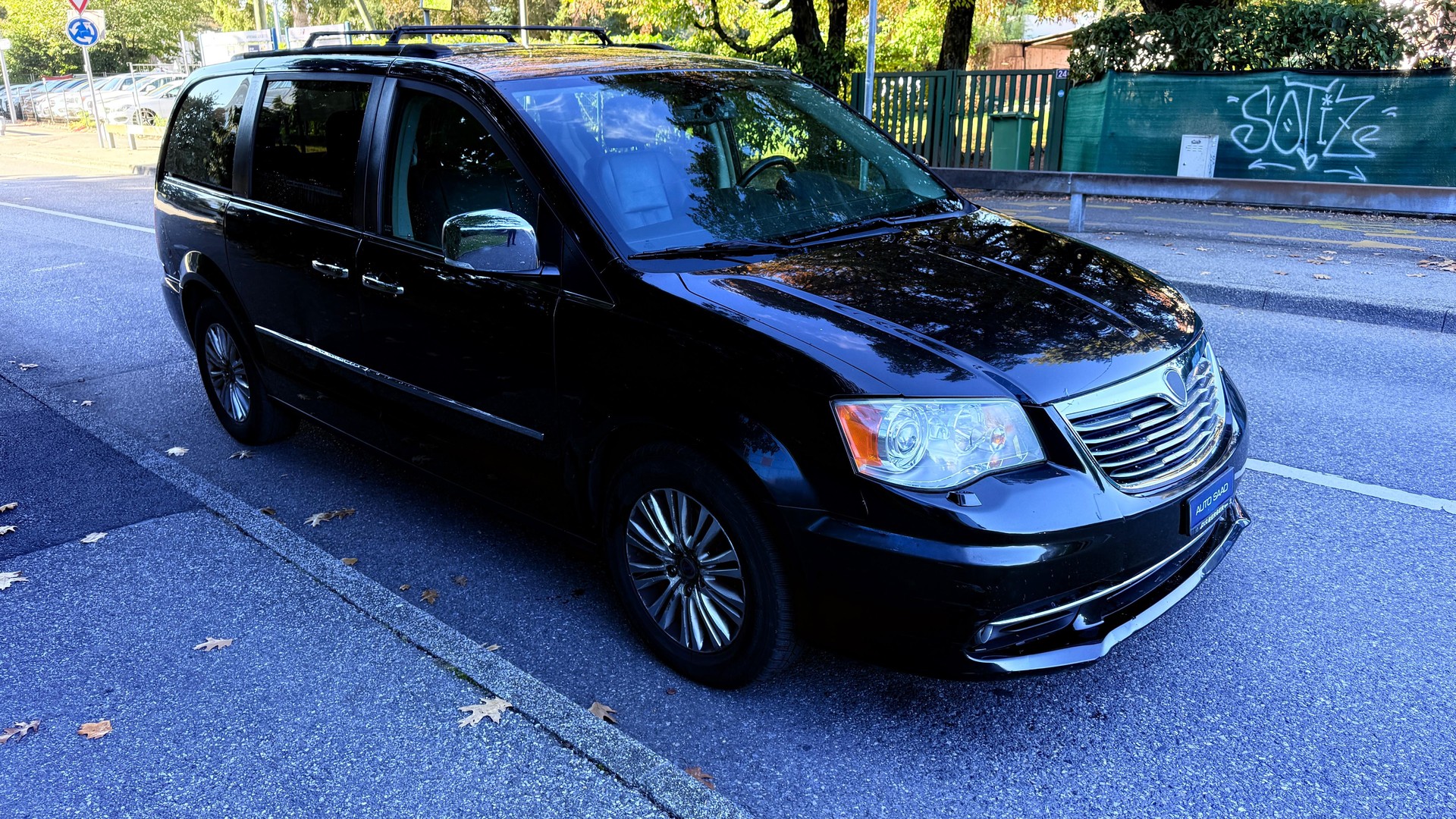 LANCIA Voyager 2.8D Platinum Automatic-image-1