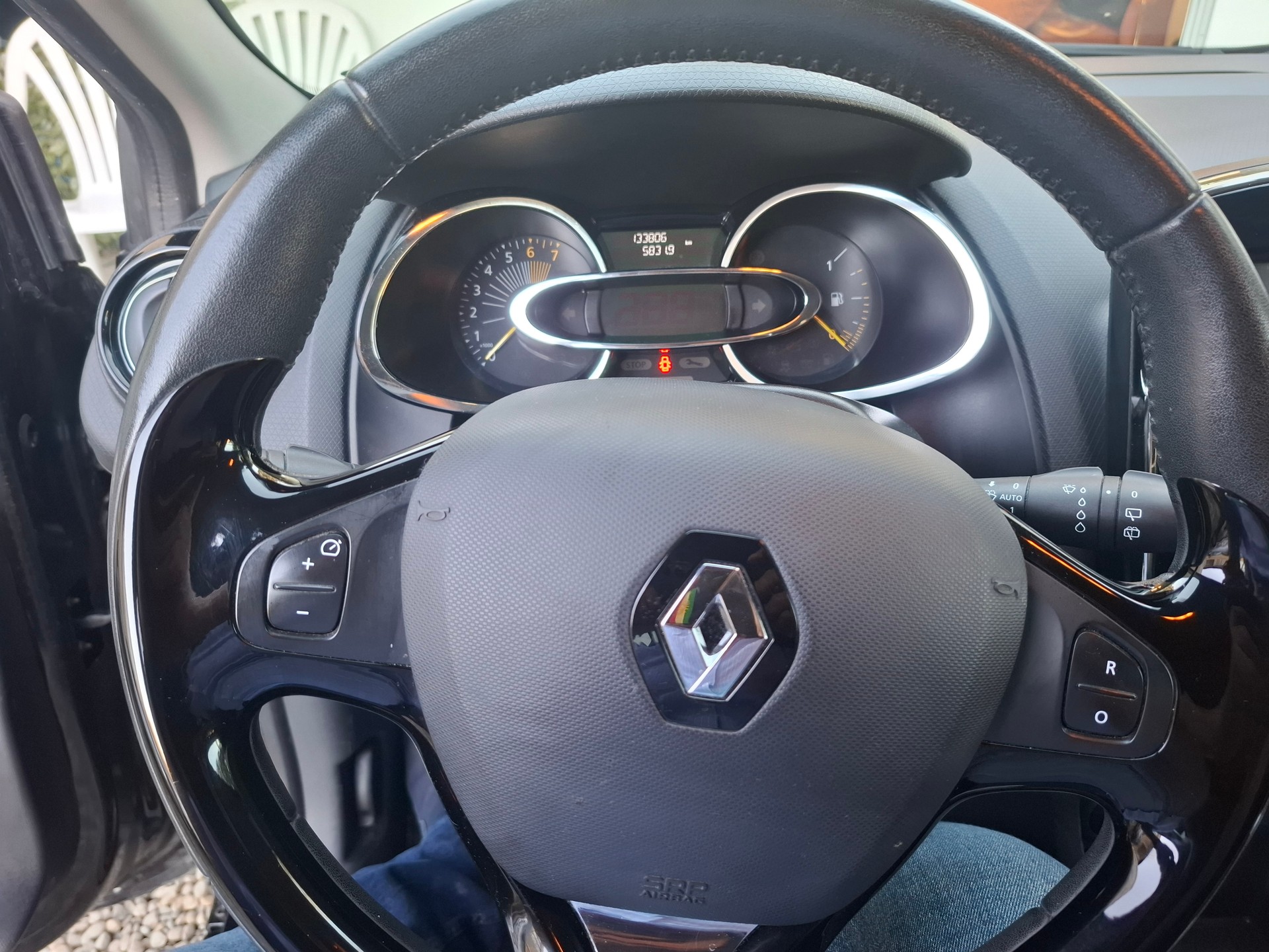 RENAULT Clio 1.2 16V T GT EDC-image-12