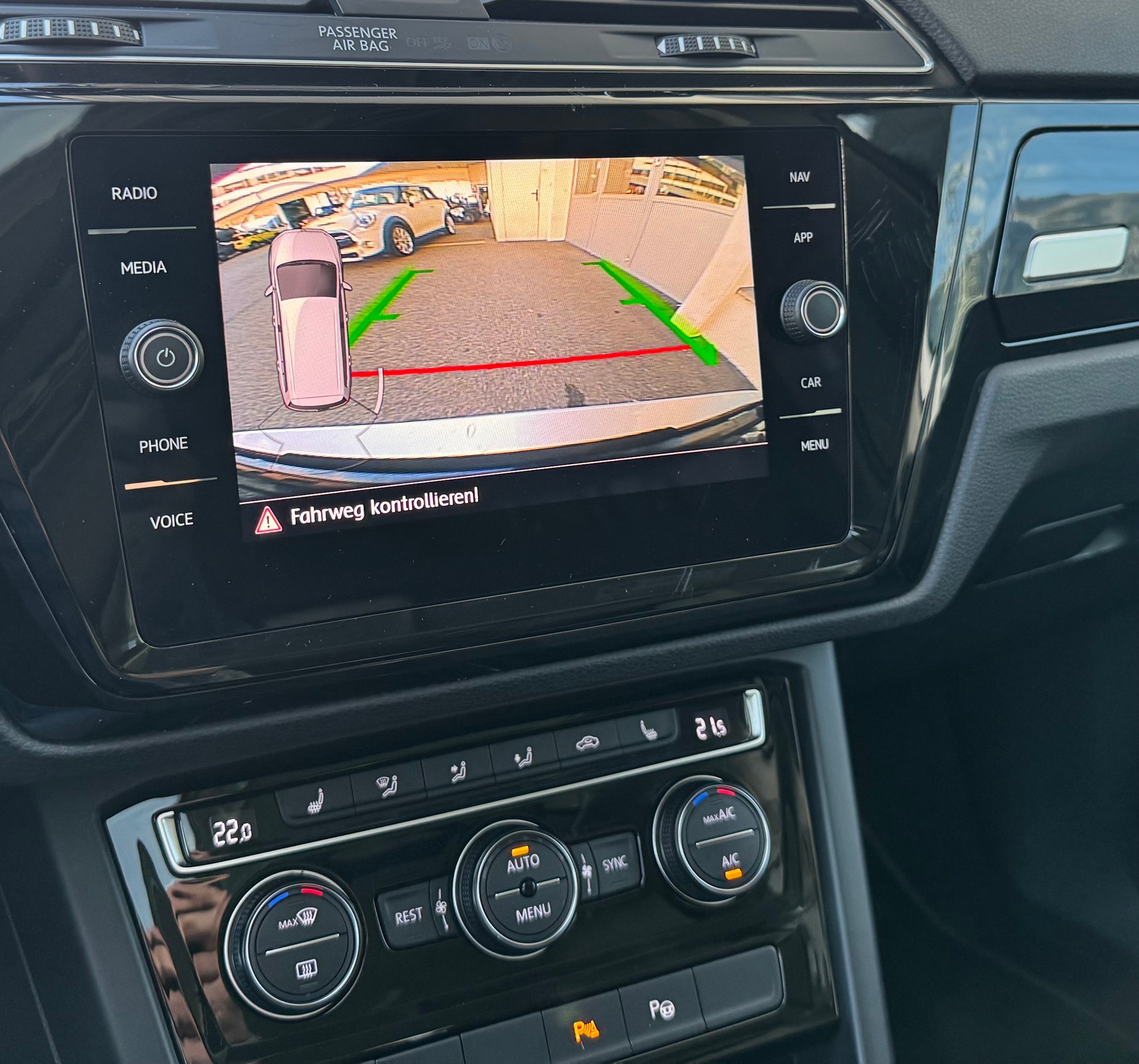 VW Touran 1.5 TSI EVO Comfortline DSG-image-17