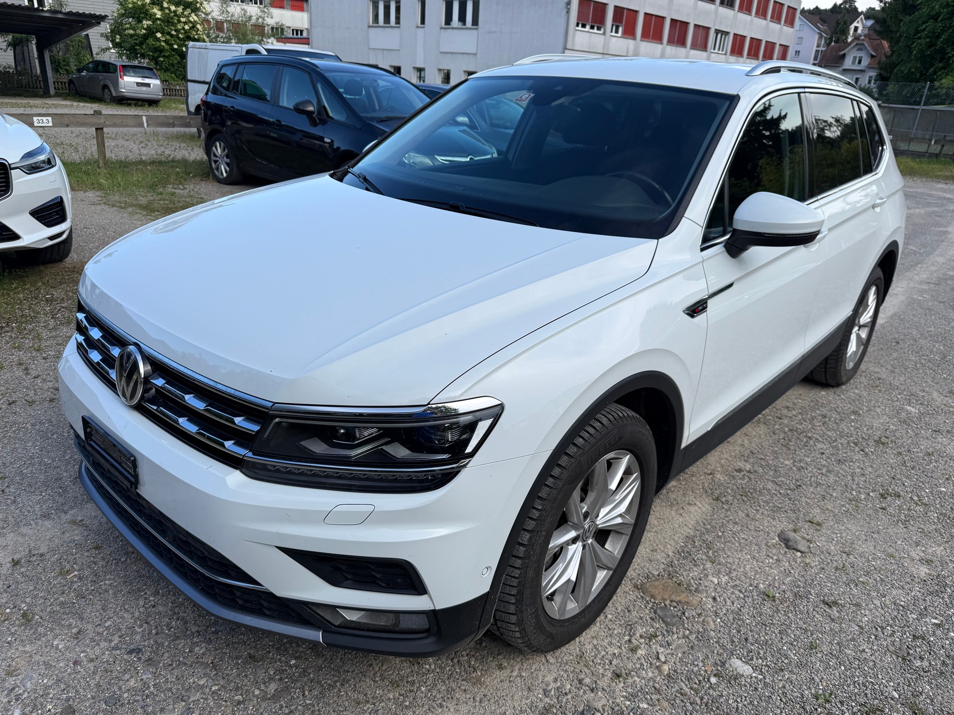 VW Tiguan Allspace 2.0 TDI SCR Highline 4Motion DSG-image-7