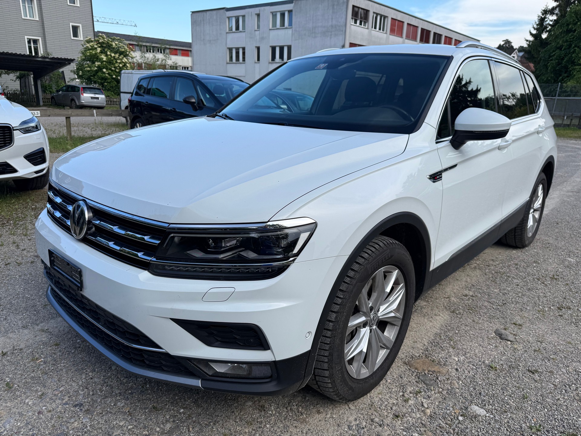 VW Tiguan Allspace 2.0 TDI SCR Highline 4Motion DSG-image-0
