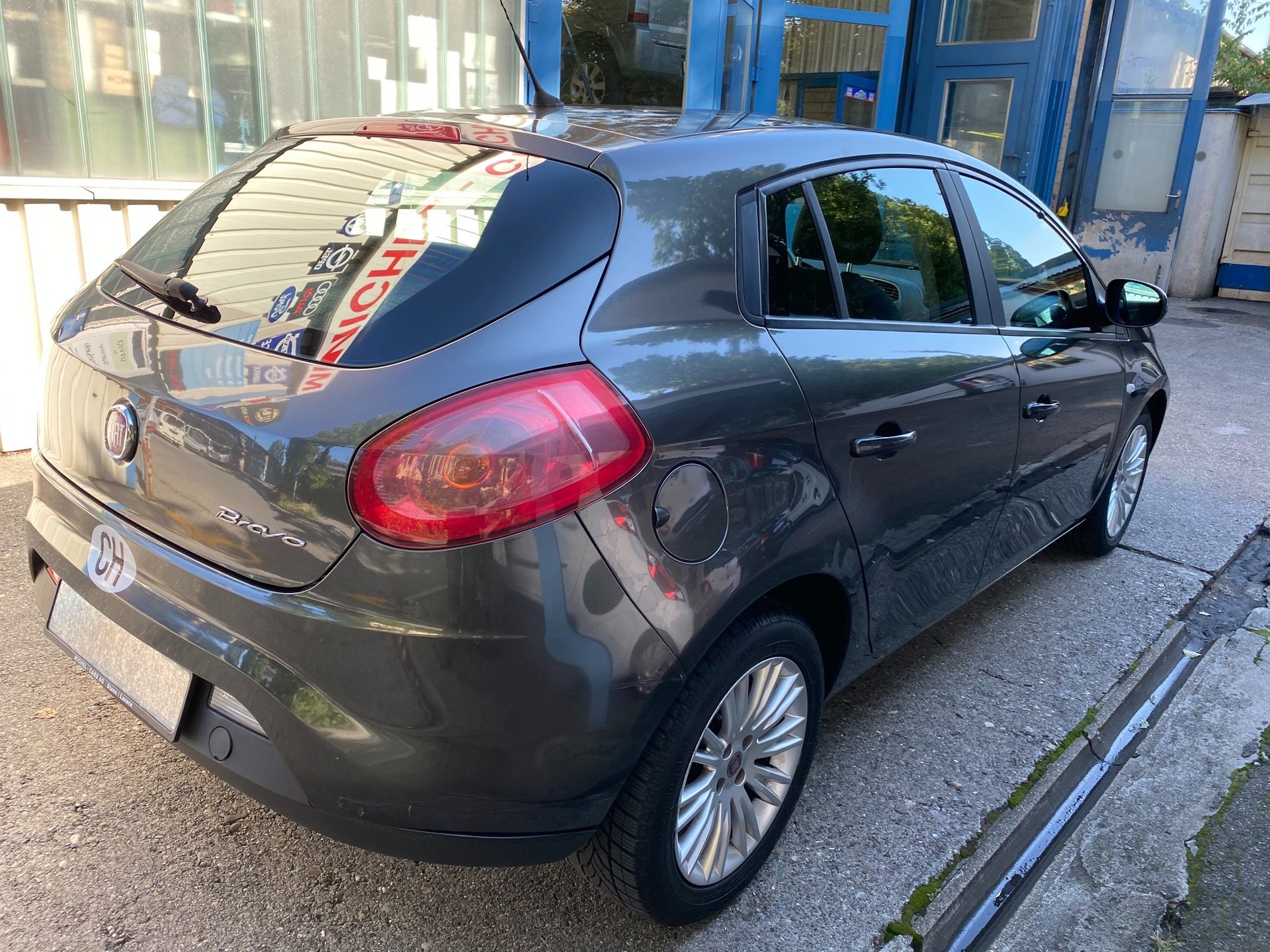 FIAT Bravo 1.4 16V Dynamic-image-2
