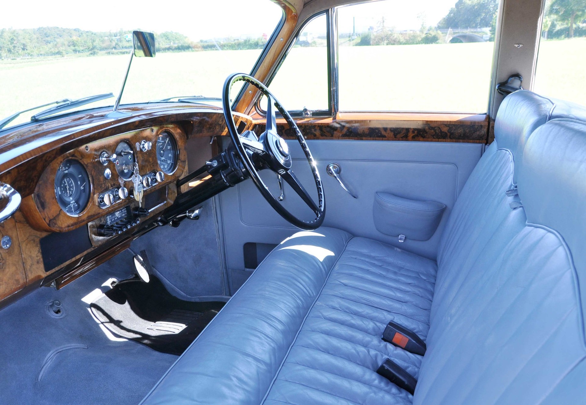 BENTLEY S1 6 Zyl. Eintausch u. Leasing möglich-image-13