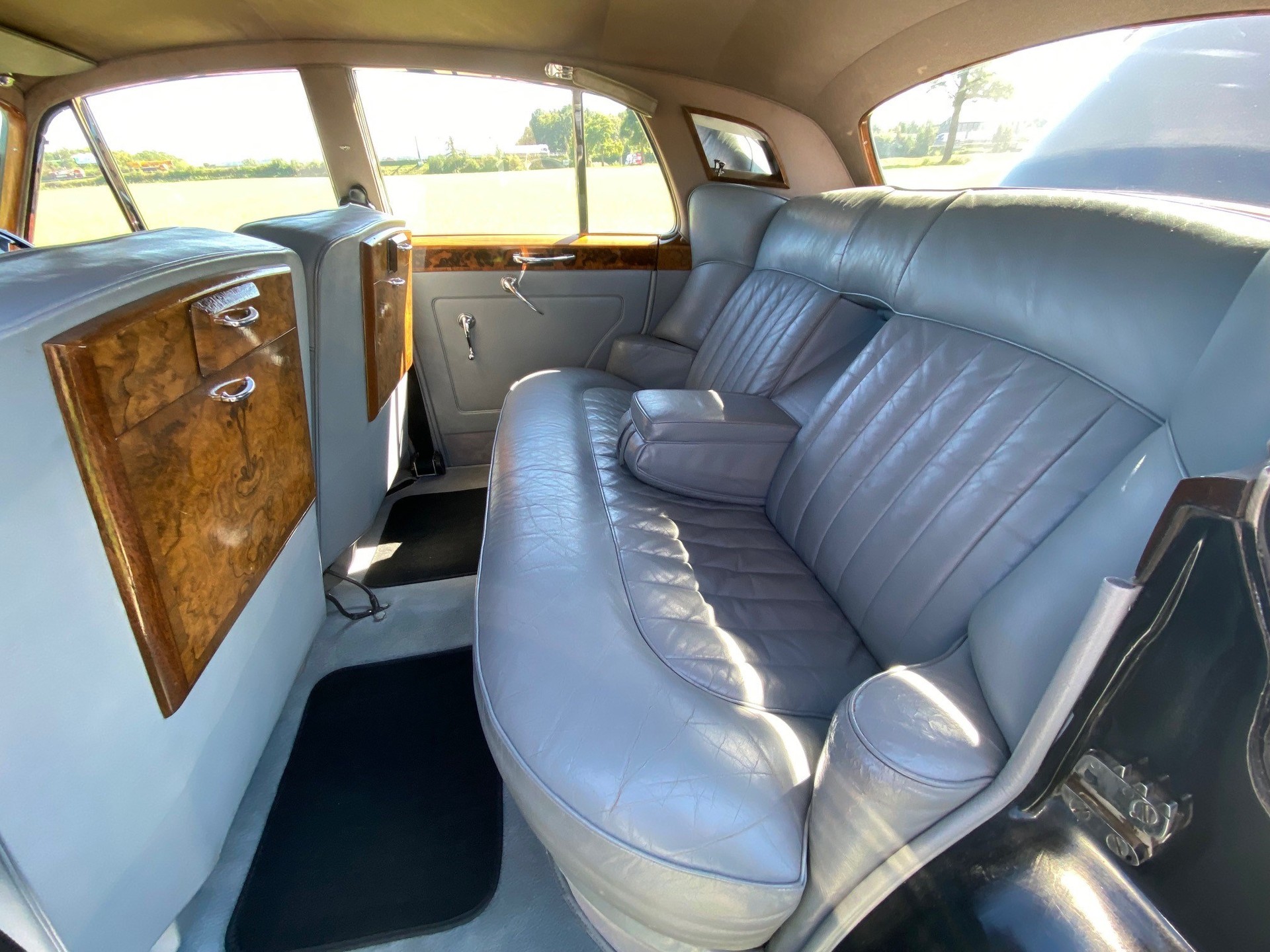 BENTLEY S1 6 Zyl. Eintausch u. Leasing möglich-image-15