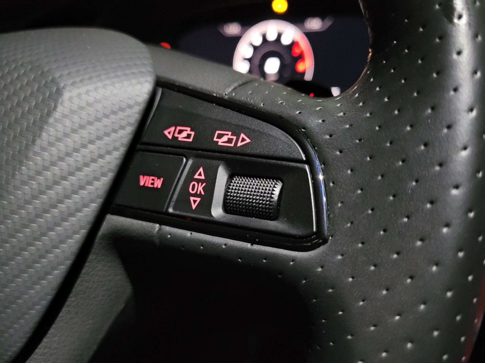 CUPRA Ateca 2.0 TSI Cupra 4Drive DSG-image-12