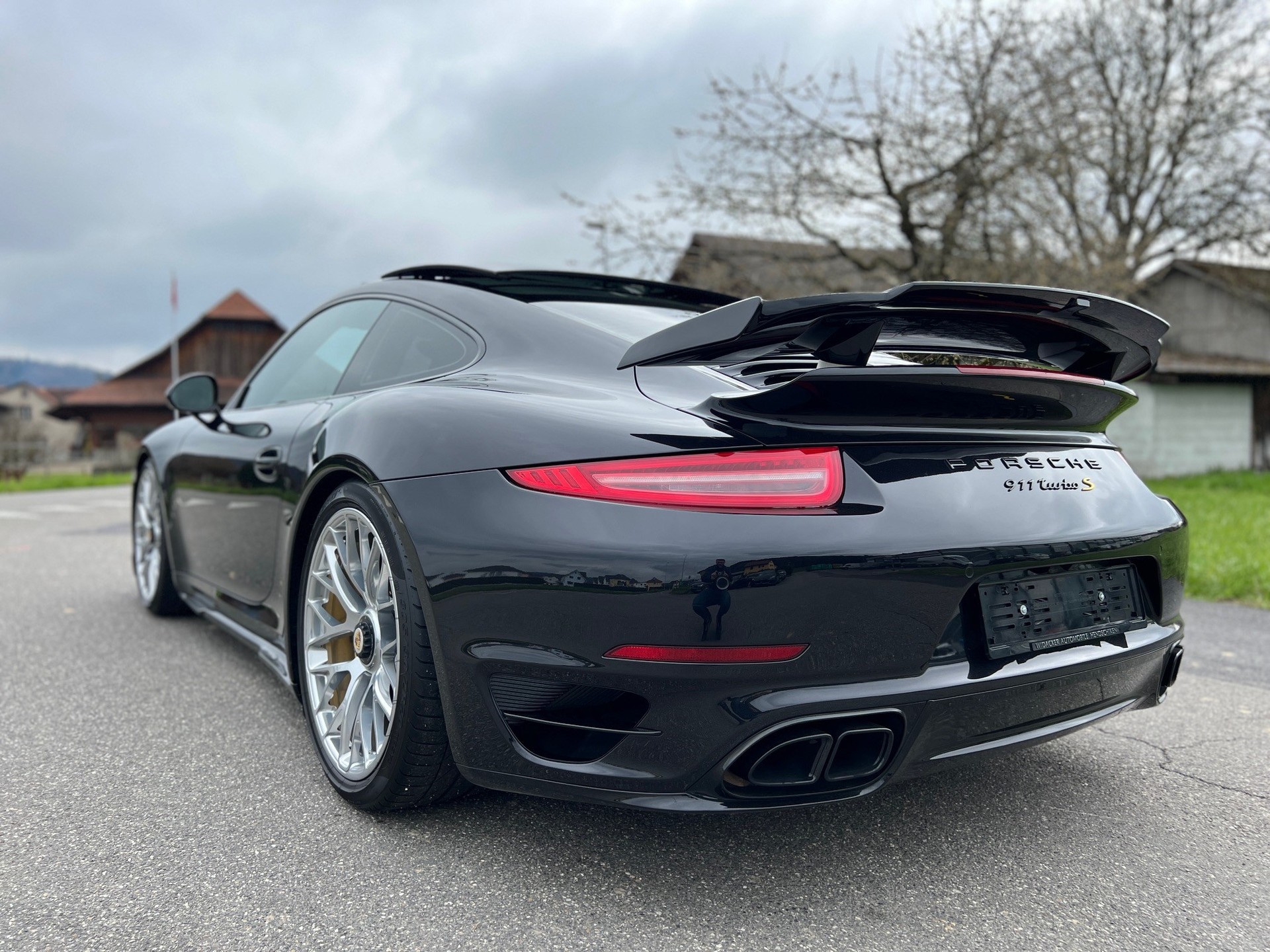 PORSCHE 911 Turbo S PDK-image-5