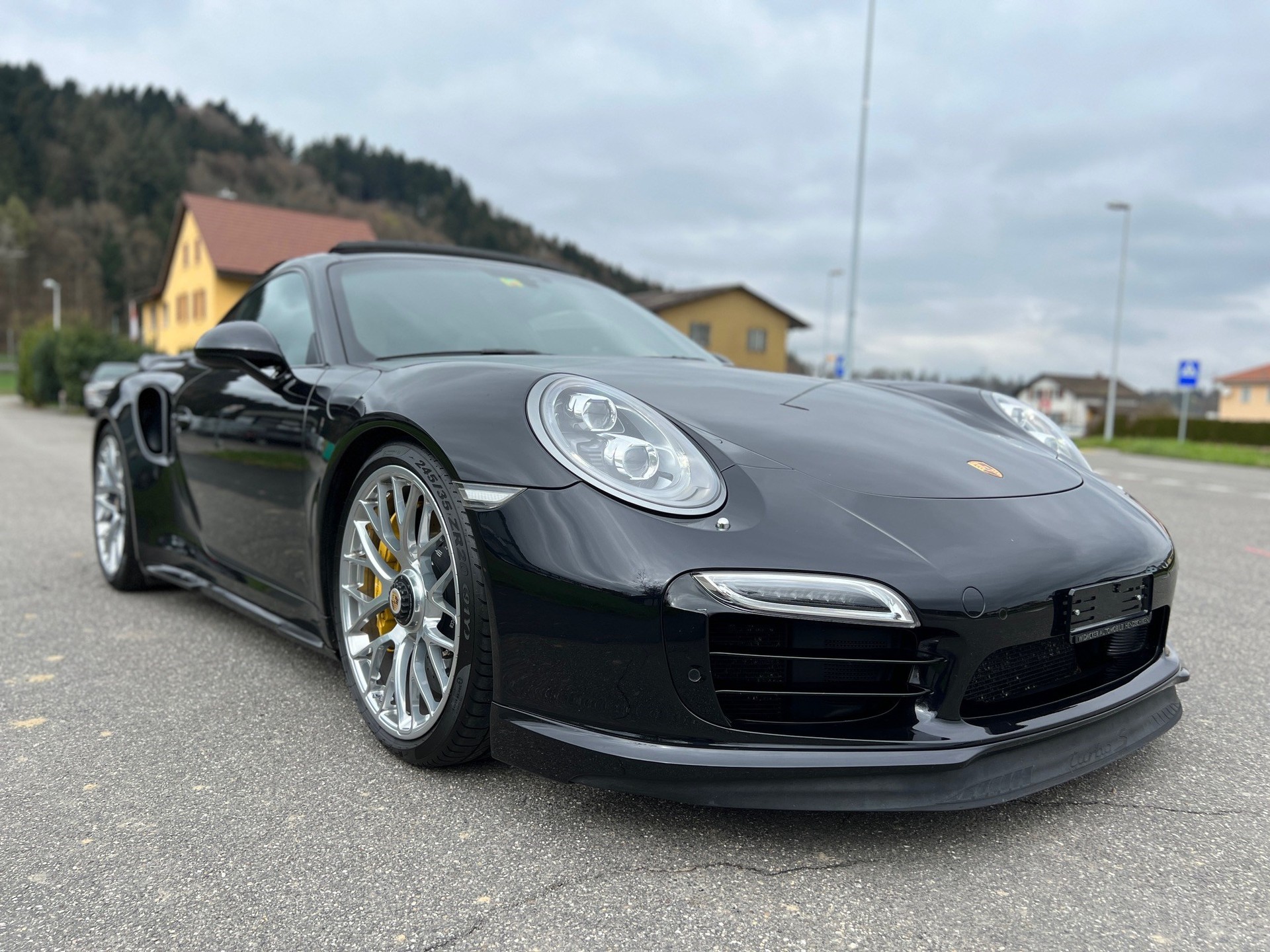 PORSCHE 911 Turbo S PDK-image-2