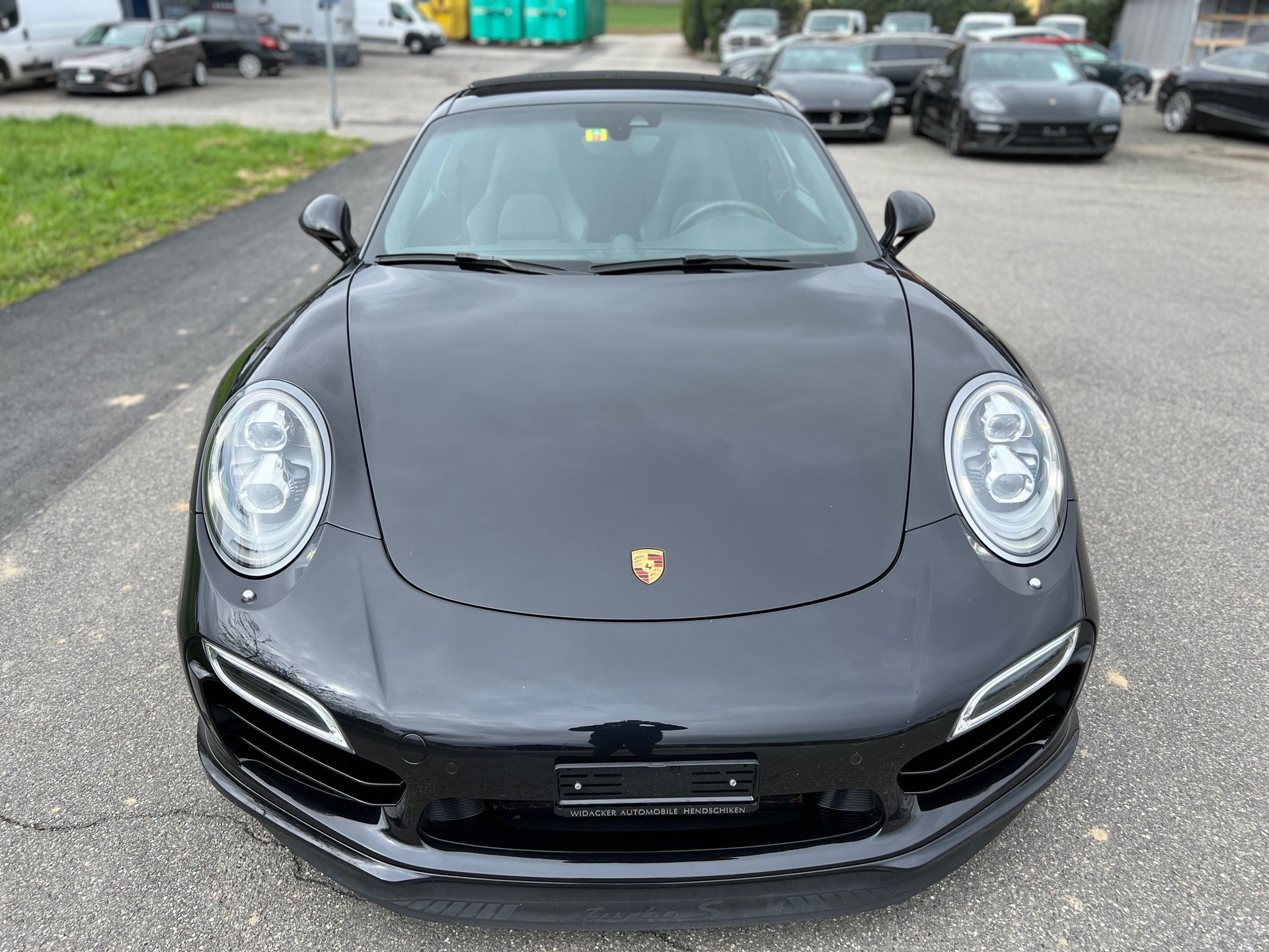 PORSCHE 911 Turbo S PDK-image-1