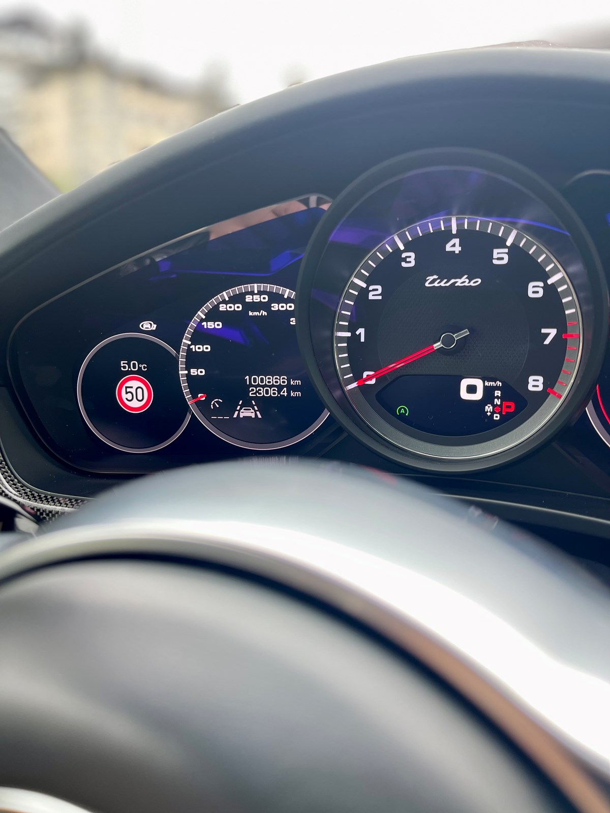 PORSCHE Panamera Turbo PDK-image-3