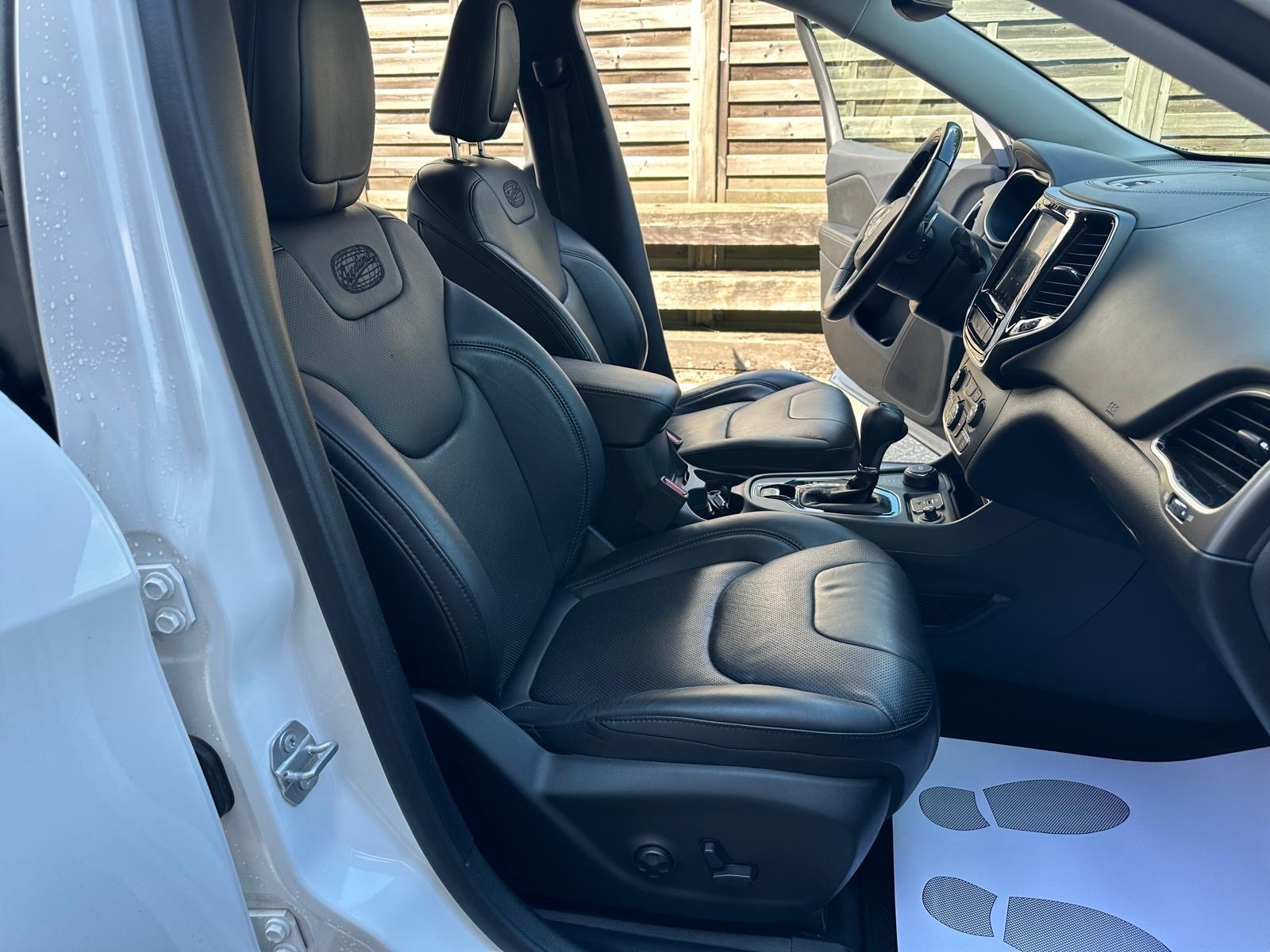 JEEP Cherokee 2.2MJ Overland AWD 9ATX-image-9