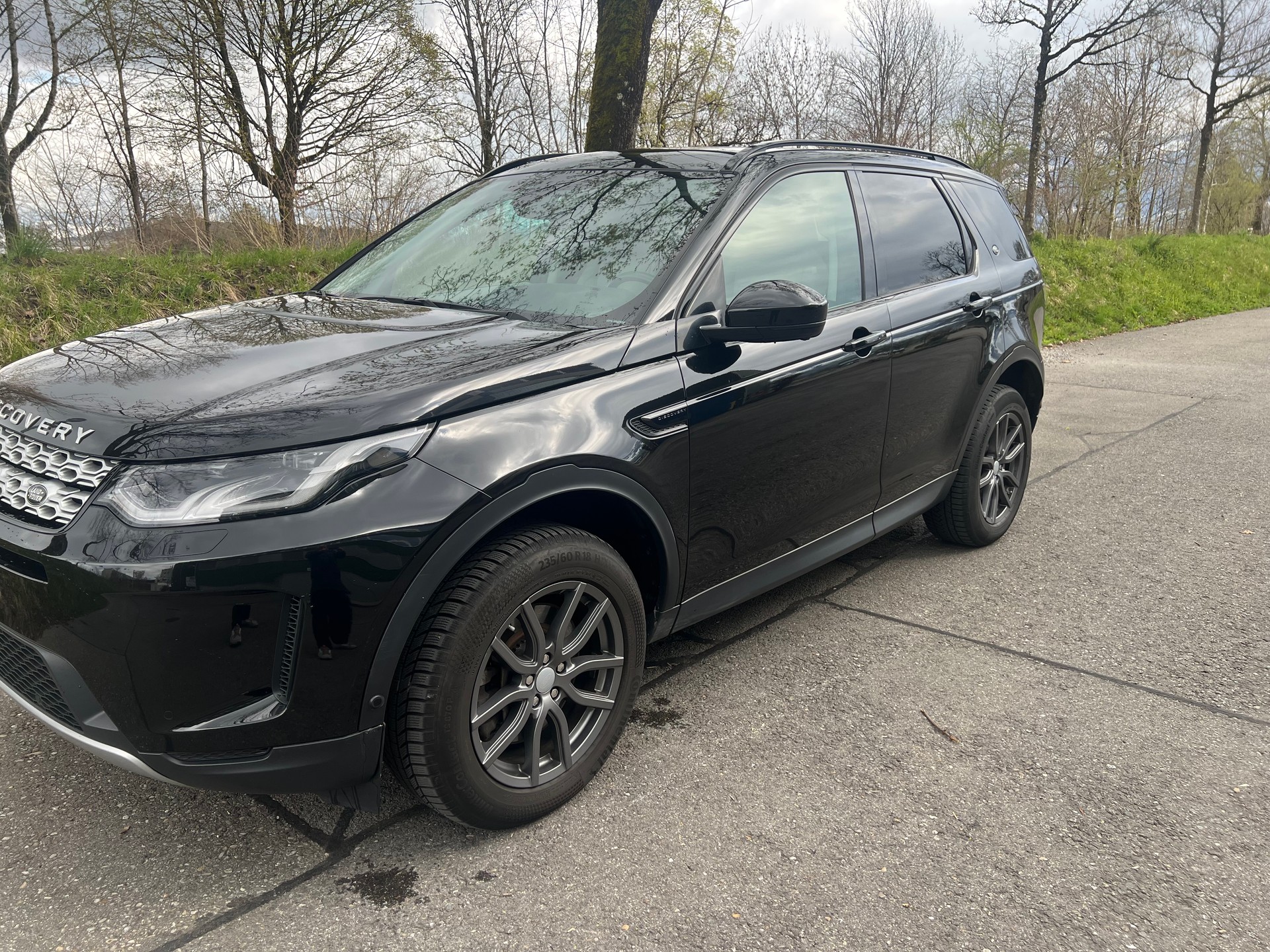 LAND ROVER Discovery Sport D240 2.0D SD4 MHEV HSE AT9-image-0