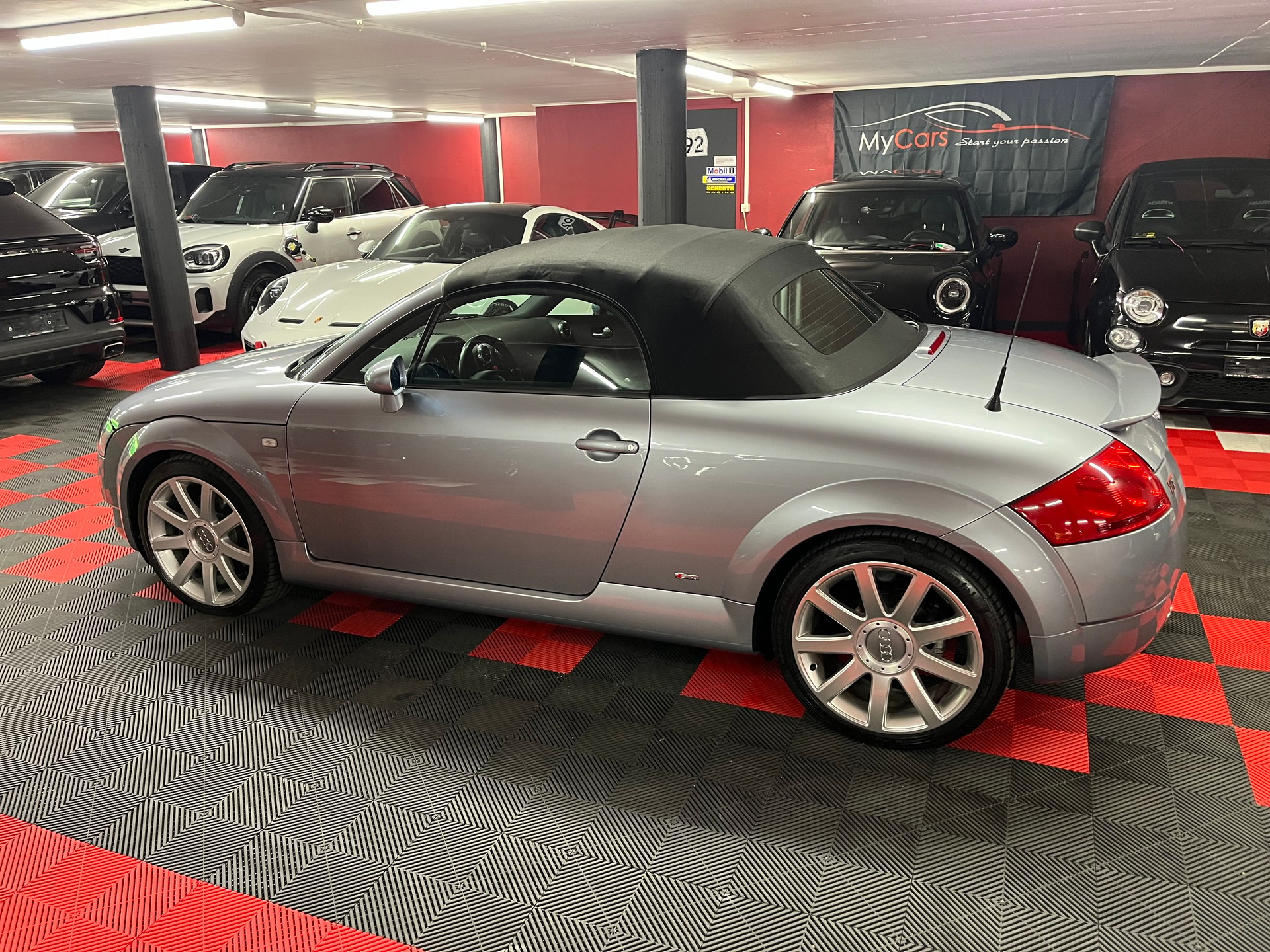 AUDI TT Roadster 1.8 T-image-10