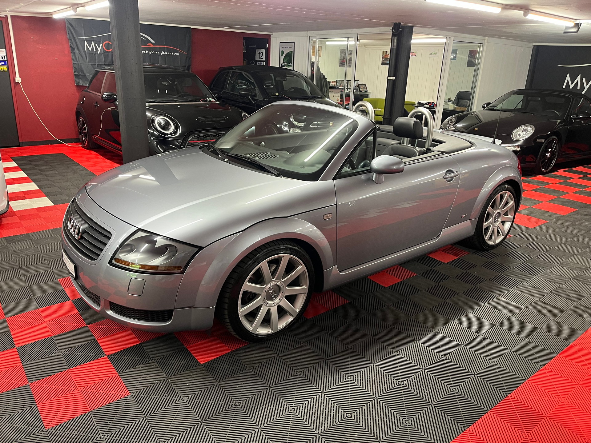 AUDI TT Roadster 1.8 T-image-11