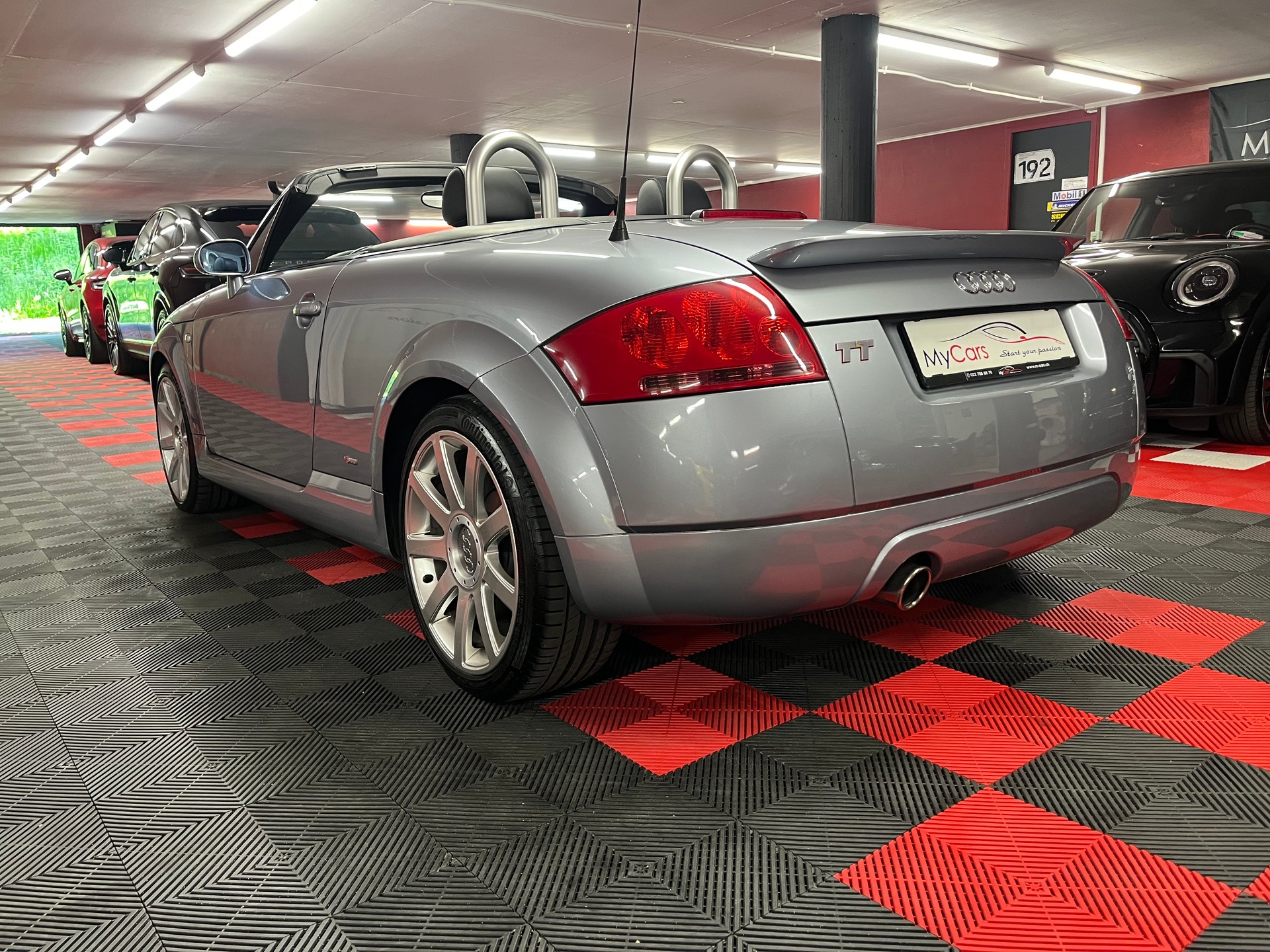 AUDI TT Roadster 1.8 T-image-9