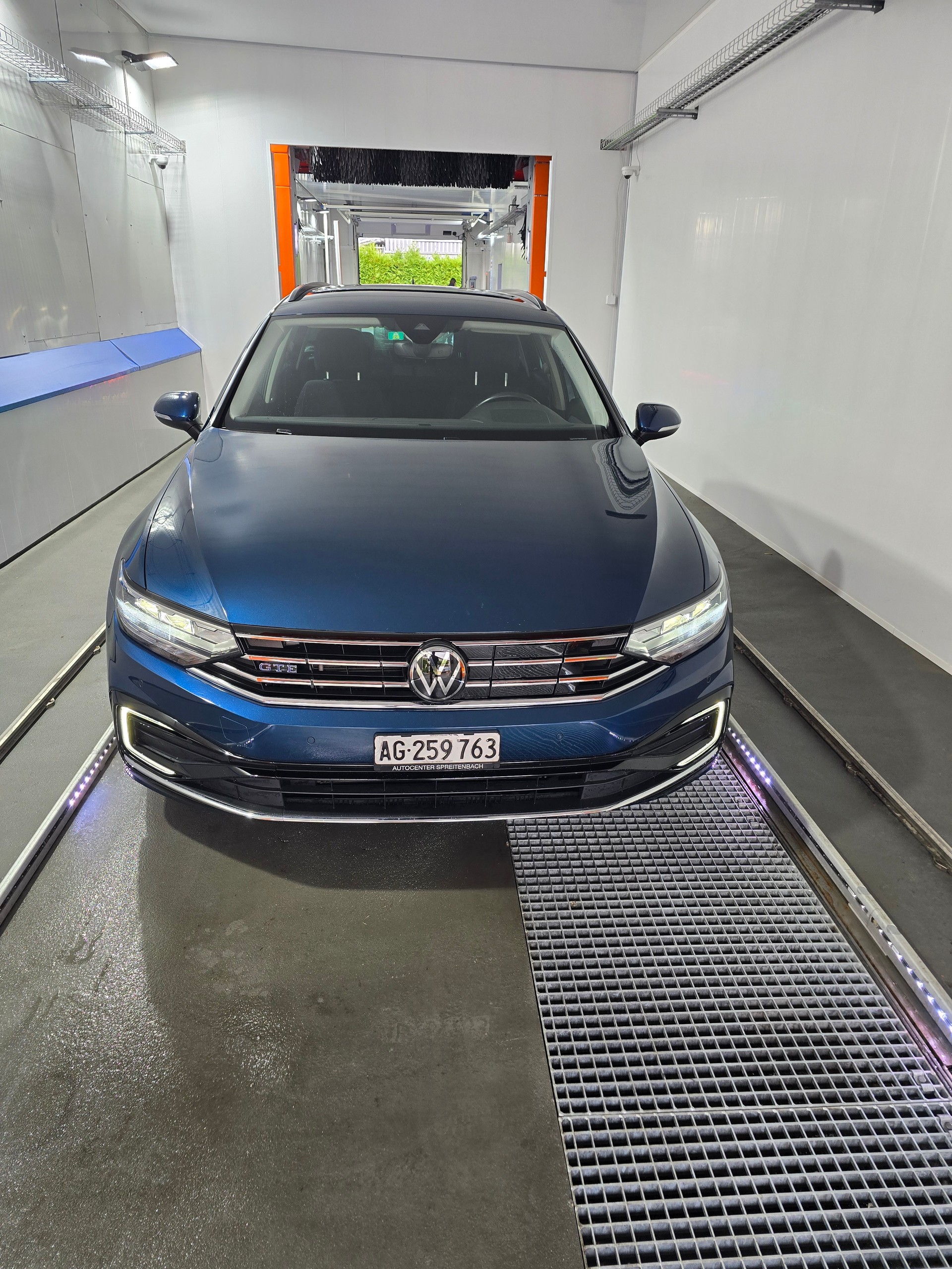 VW Passat Variant 1.4 TSI GTE Hybrid DSG-image-0