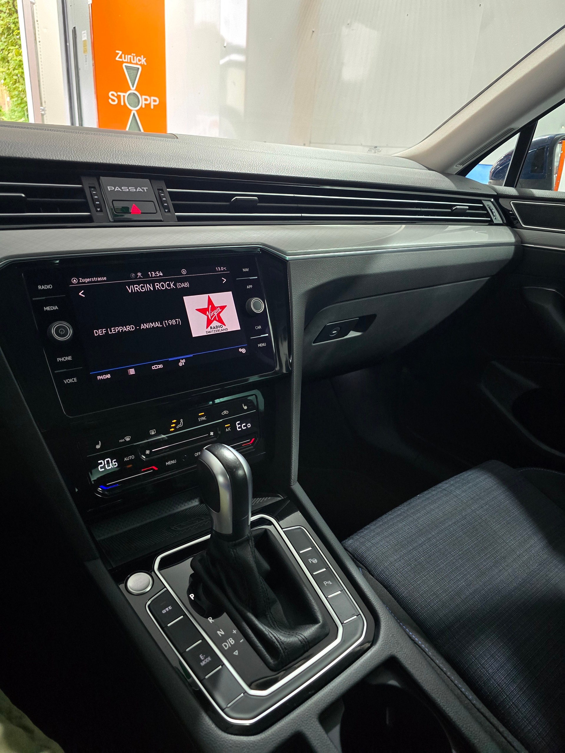 VW Passat Variant 1.4 TSI GTE Hybrid DSG-image-3