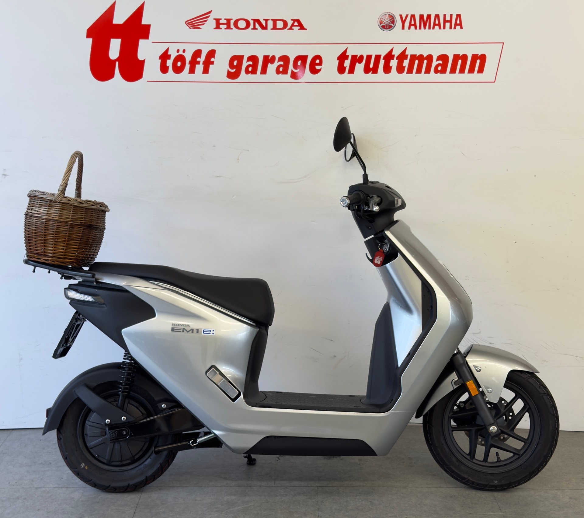 HONDA EM1-E