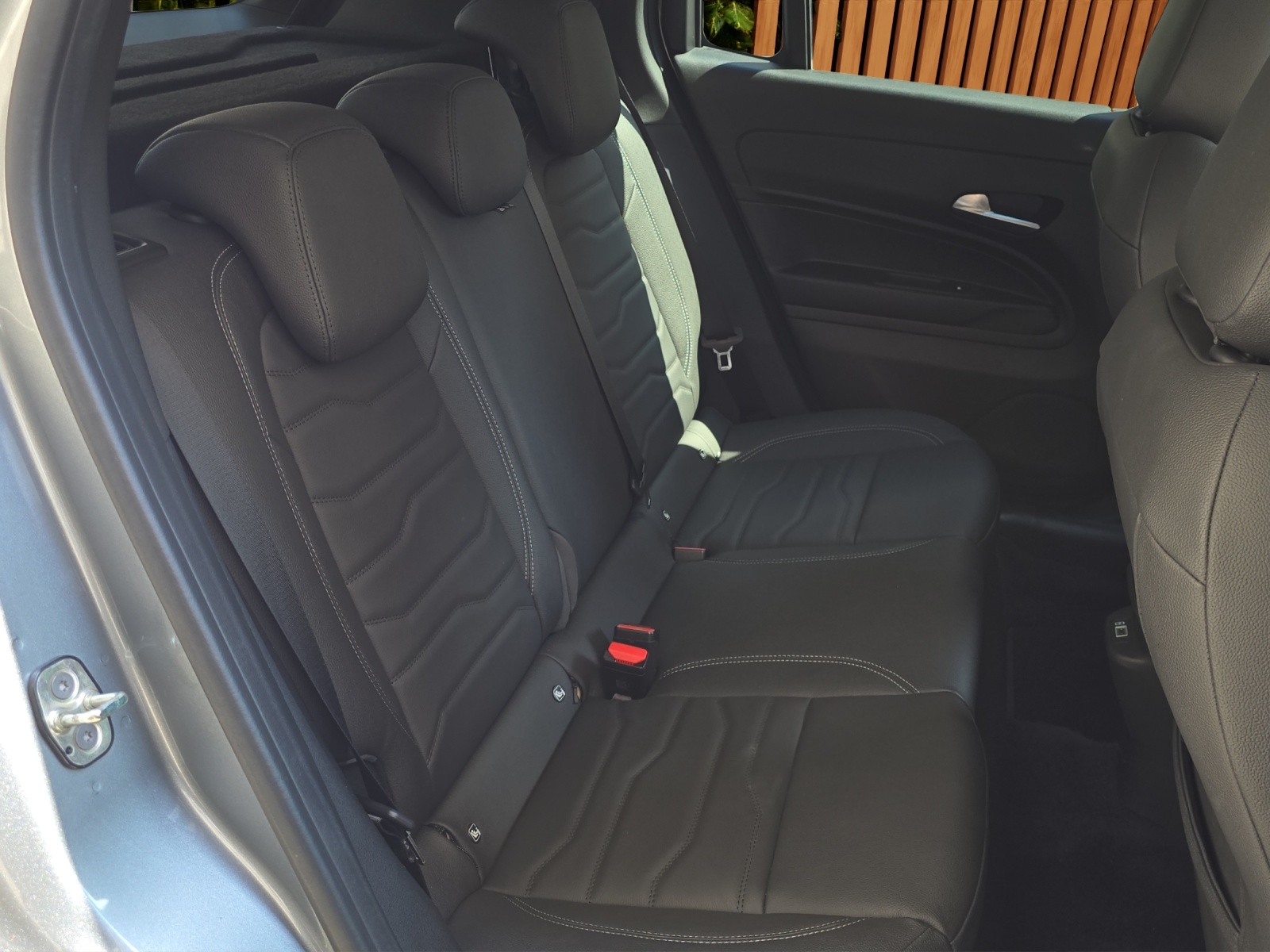 JEEP Avenger 54kWh Summit-image-16