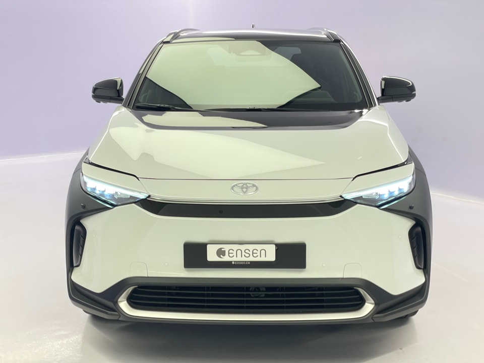 bZ4X Electric 71.4 kWh Premium 11 kW OBC