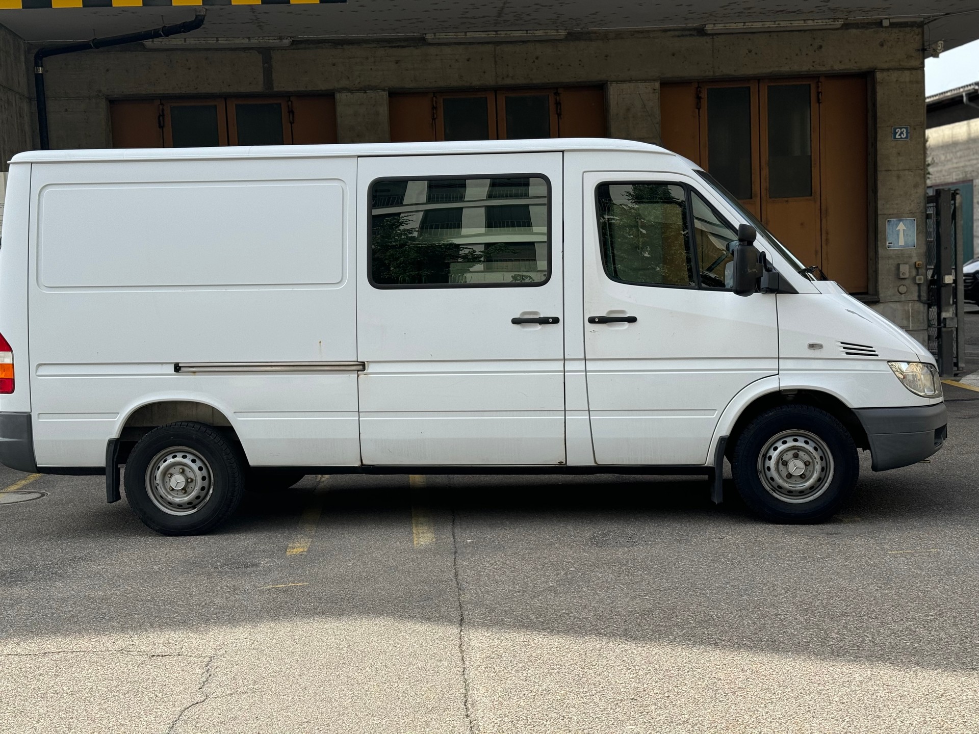MERCEDES-BENZ Sprinter 311 CDI-image-4