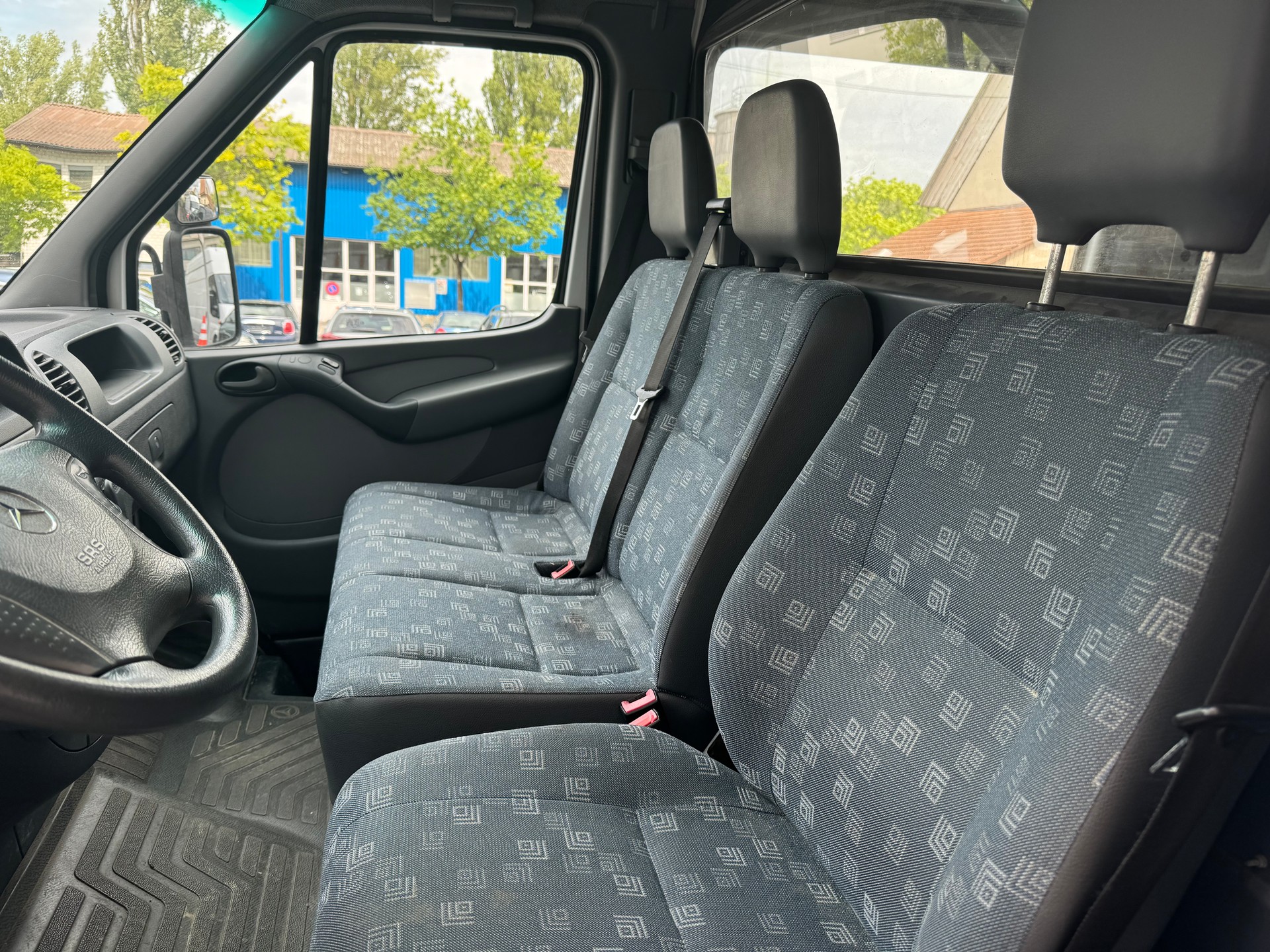 MERCEDES-BENZ Sprinter 311 CDI-image-11
