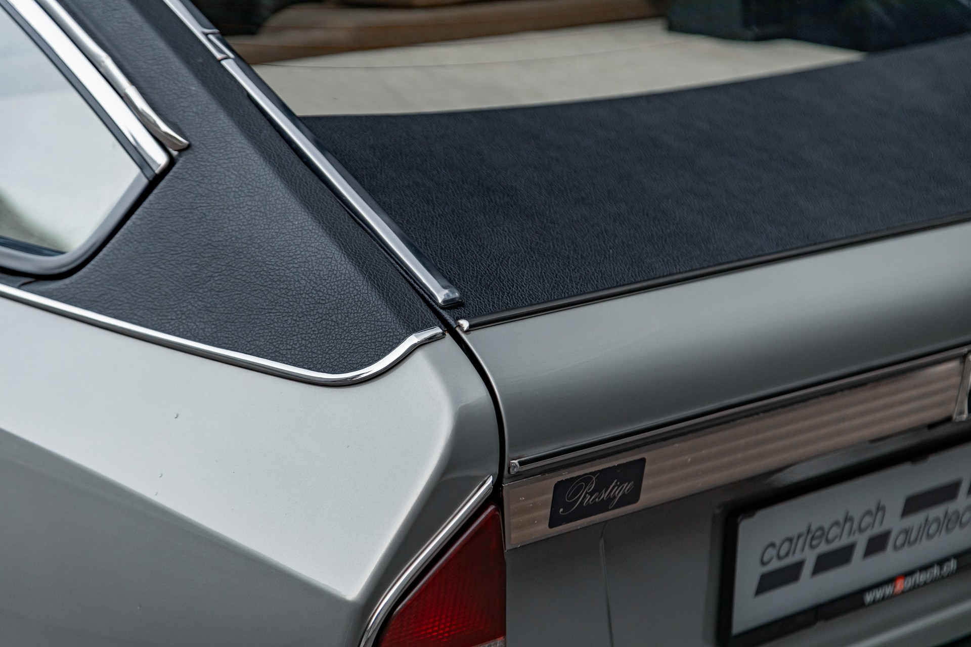 CITROEN CX Sedan 2400 Prestige-image-18