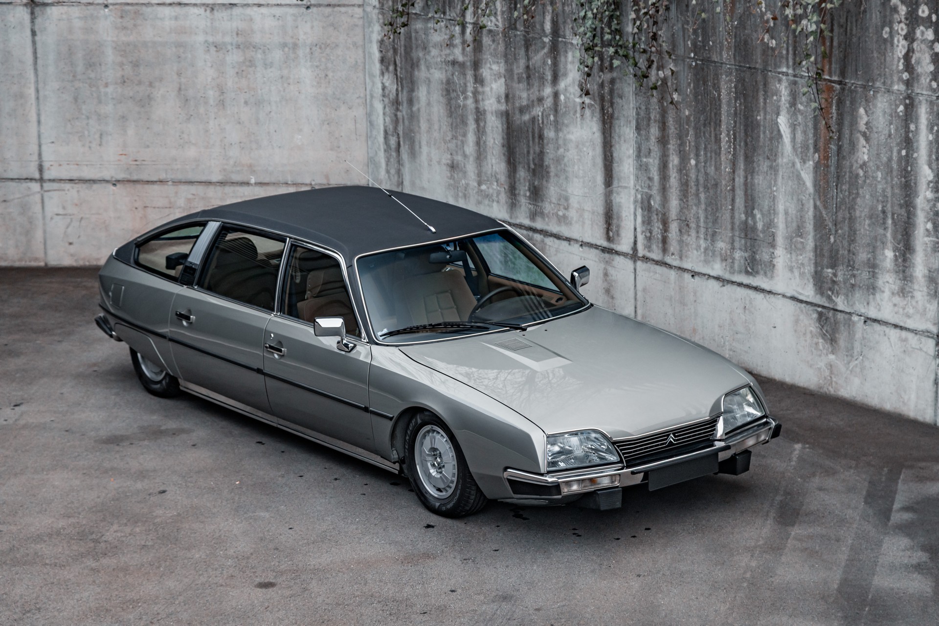 CITROEN CX Sedan 2400 Prestige-image-23