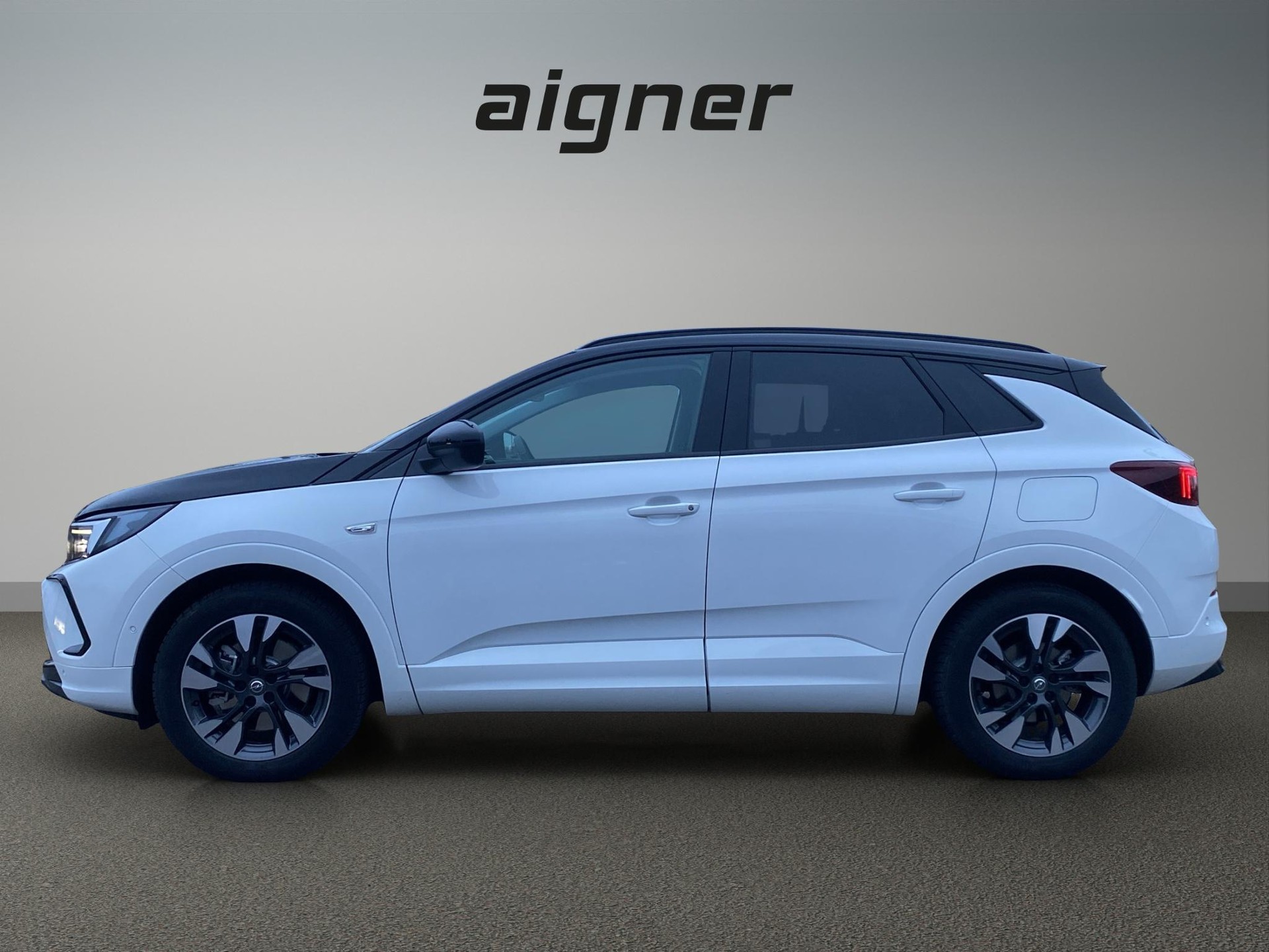 OPEL Grandland 1.6 T PHEV GSE-showroom-element-1