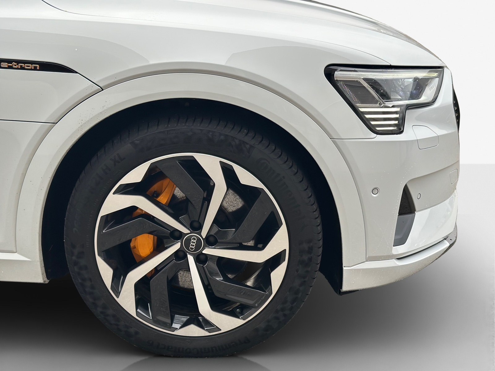 AUDI e-tron 55 Sportback Advanced Black Edition quattro-image-15