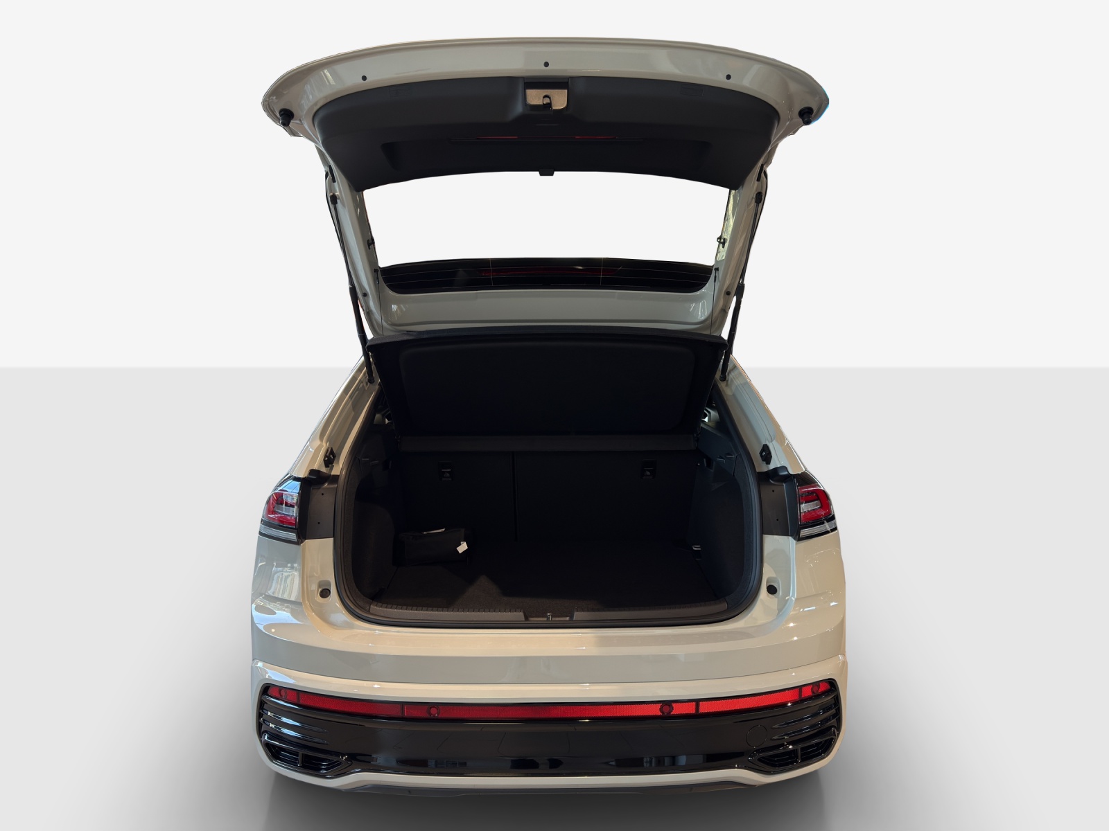 VW Taigo 1.5 TSI R-Line United DSG-image-15