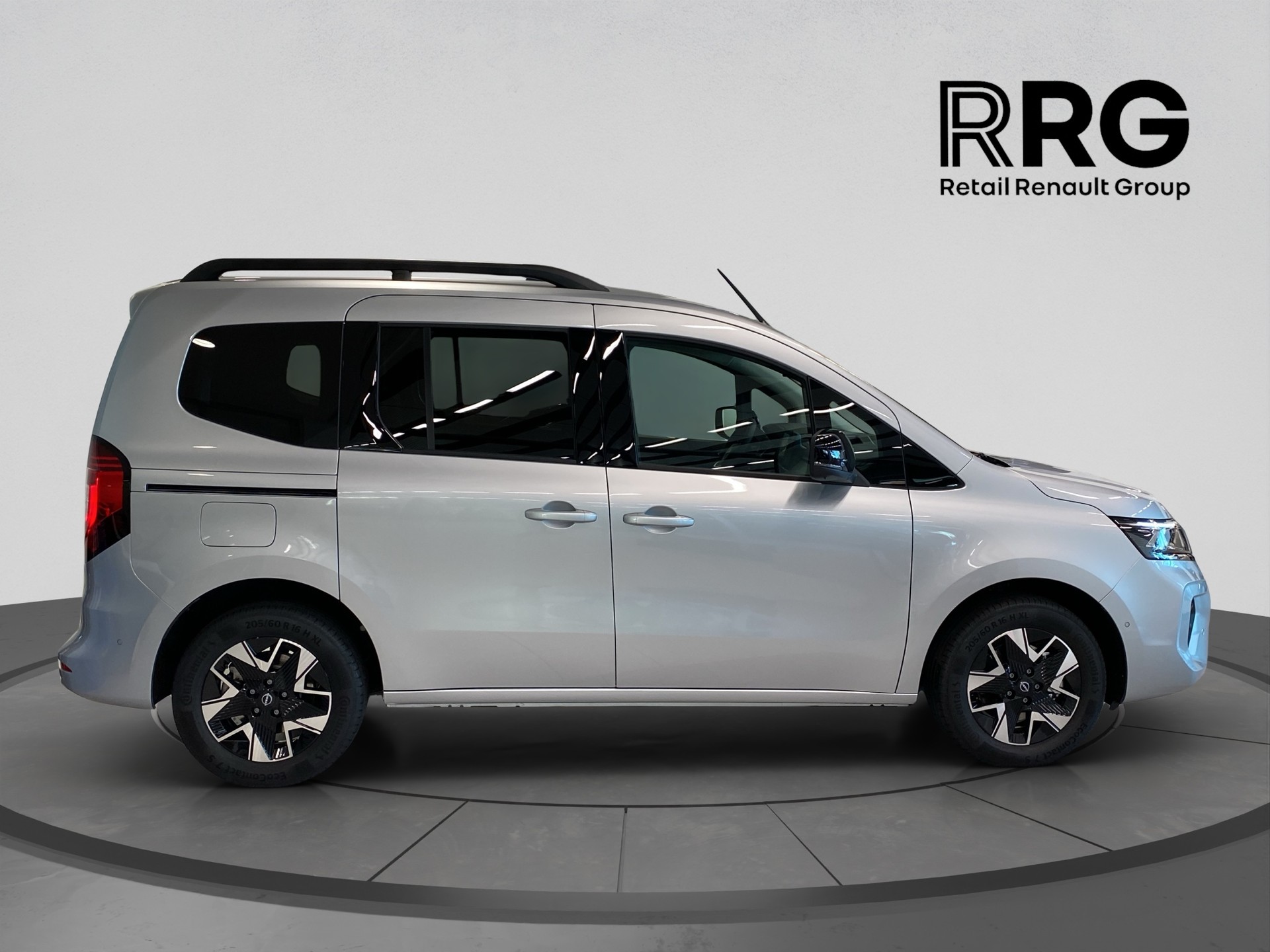 NISSAN combi 1.3 DIG-T 7DCT L1H1 Tekna-image-6