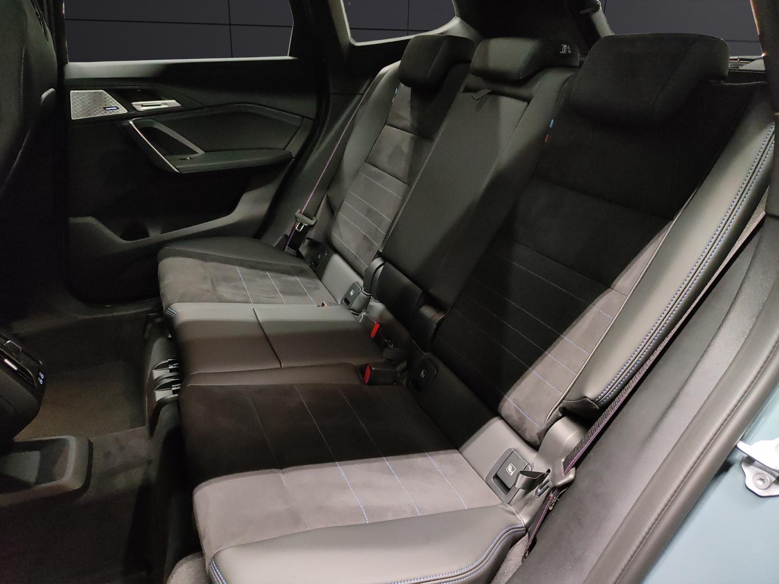BMW X1 M35i-image-19