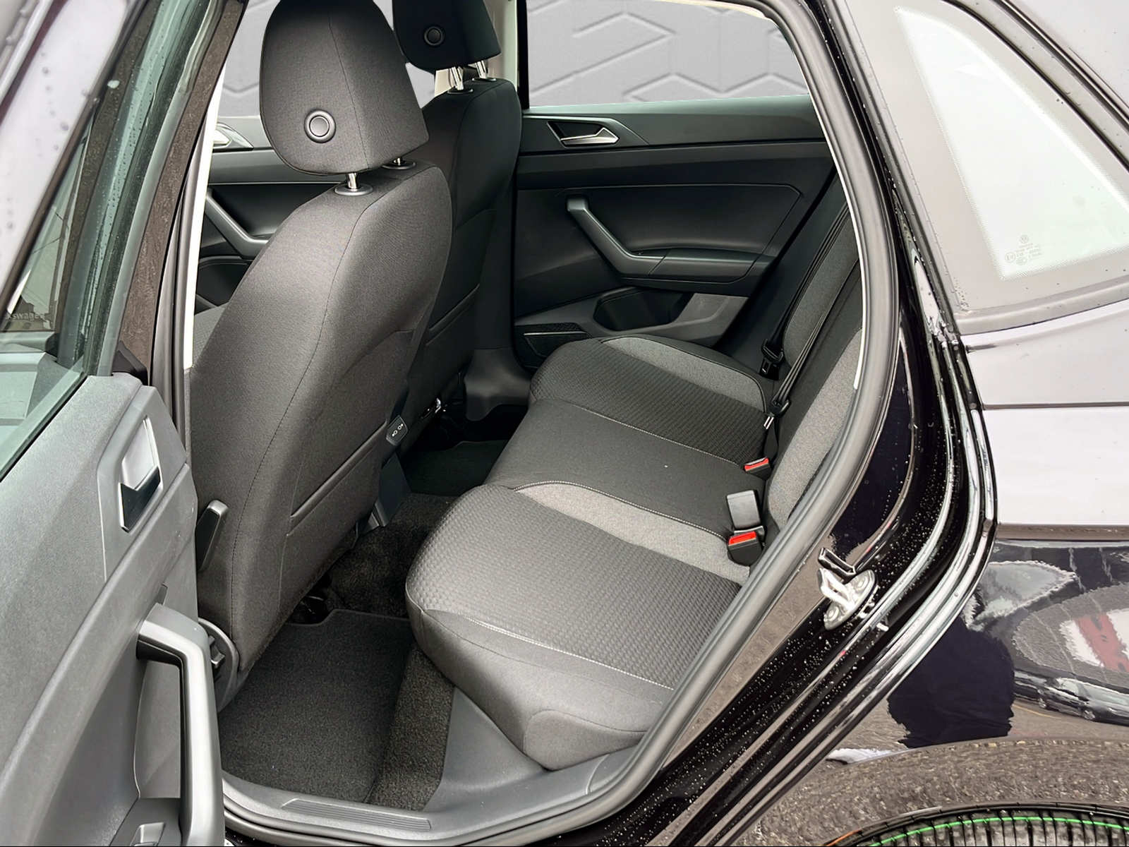 VW Polo 1.0 TSI Life-image-11