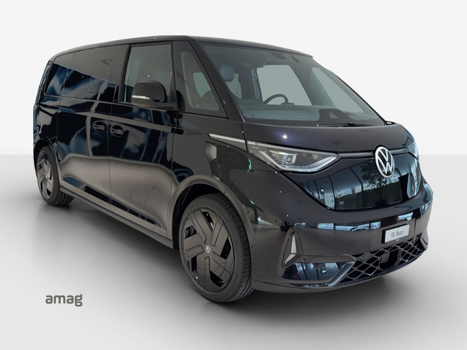 VW ID.Buzz LWB GTX 4 Motion-image-5