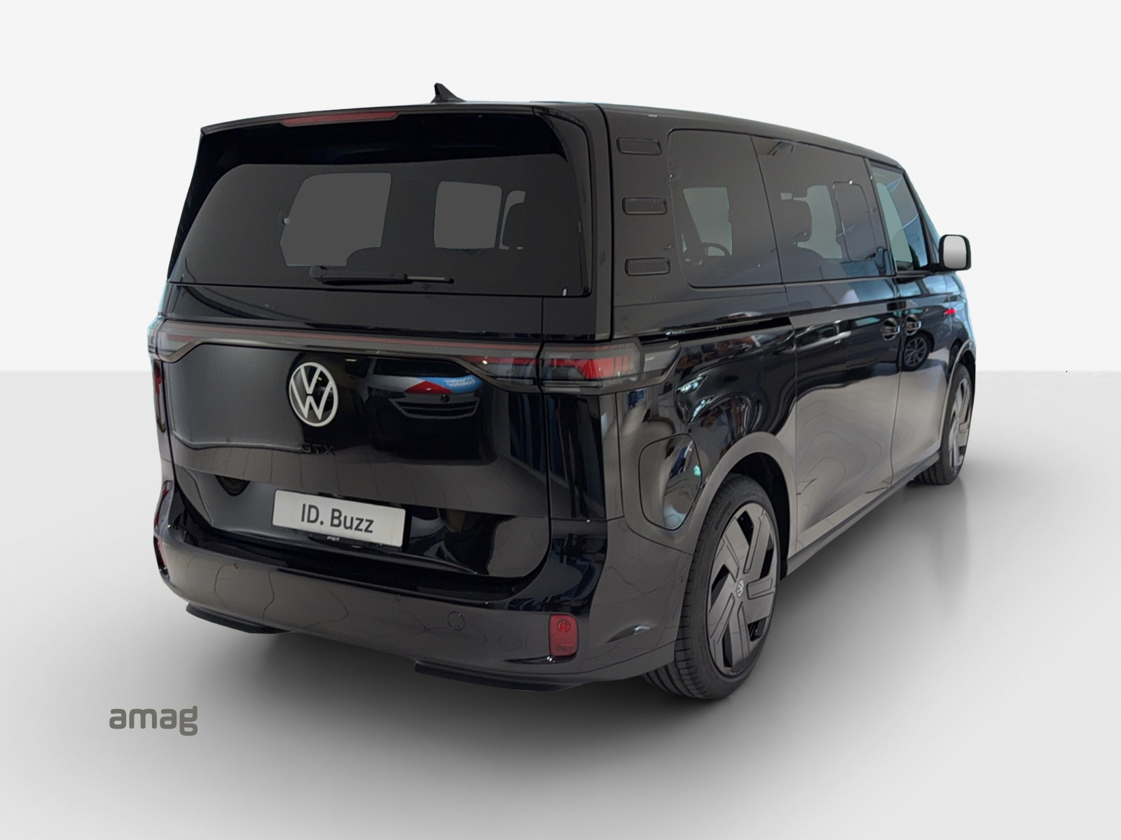 VW ID.Buzz LWB GTX 4 Motion-image-4