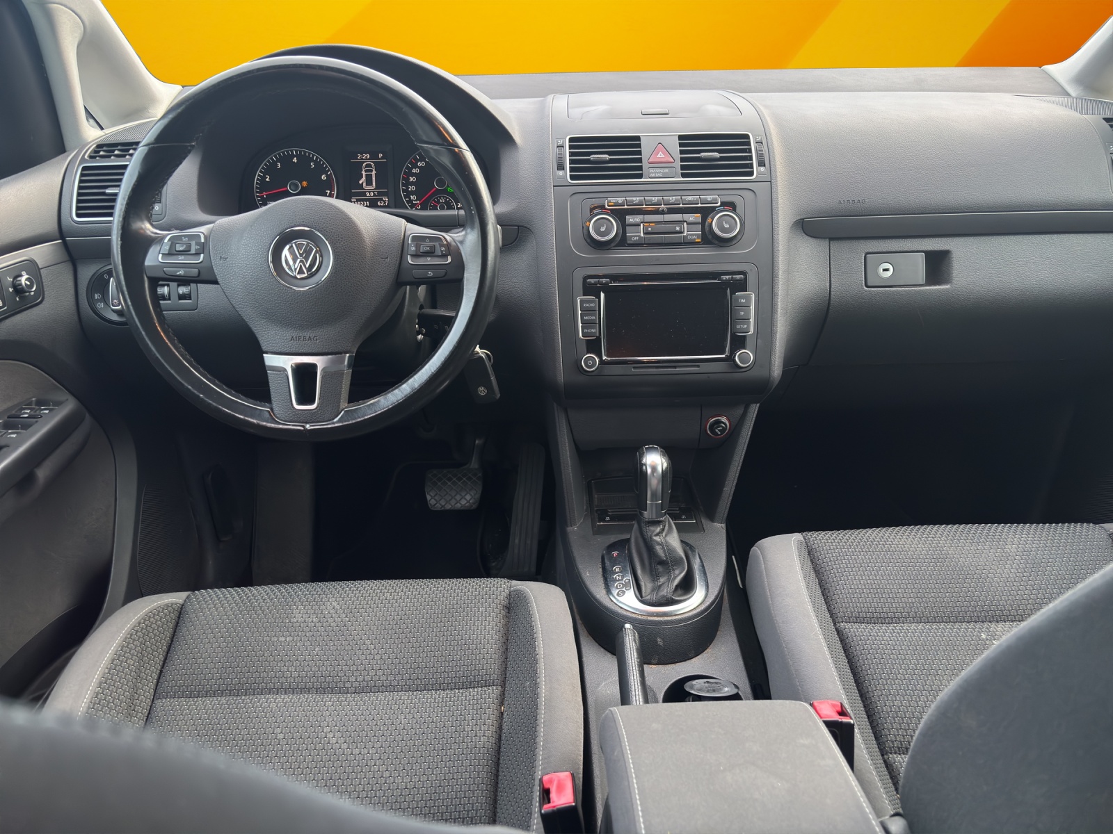 VW Touran 1.4 TSI Comfortline DSG-image-8