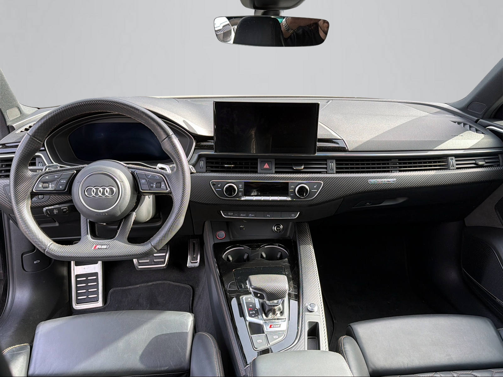 AUDI RS4 Avant quattro tiptronic-image-8
